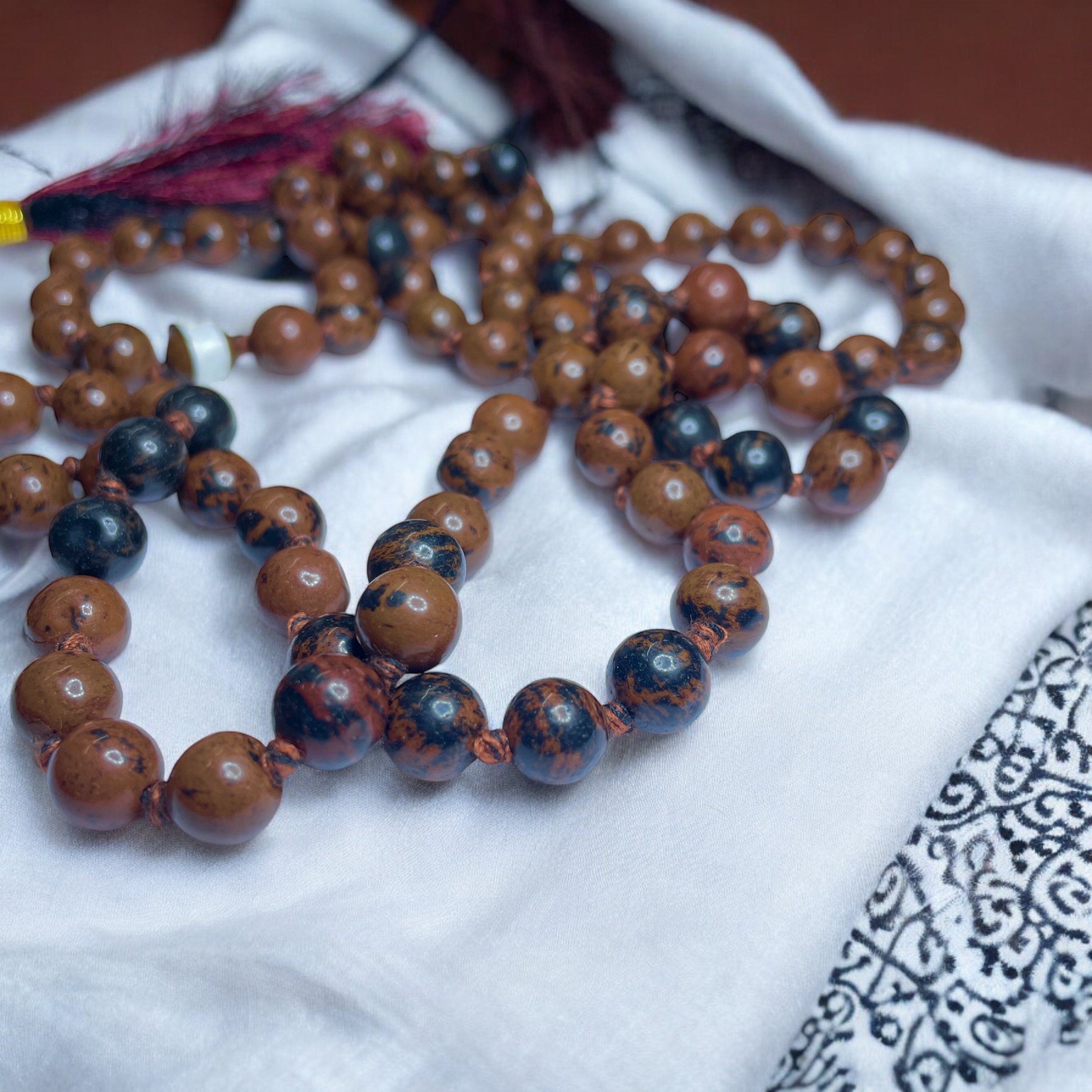 Rocksmins Mahogany Obsidian Crystal Jaap Mala - 108+1 Beads 8 mm Beads for Pooja, Astrology for Wearing in Neck/Holding for Men Women Boys Girls