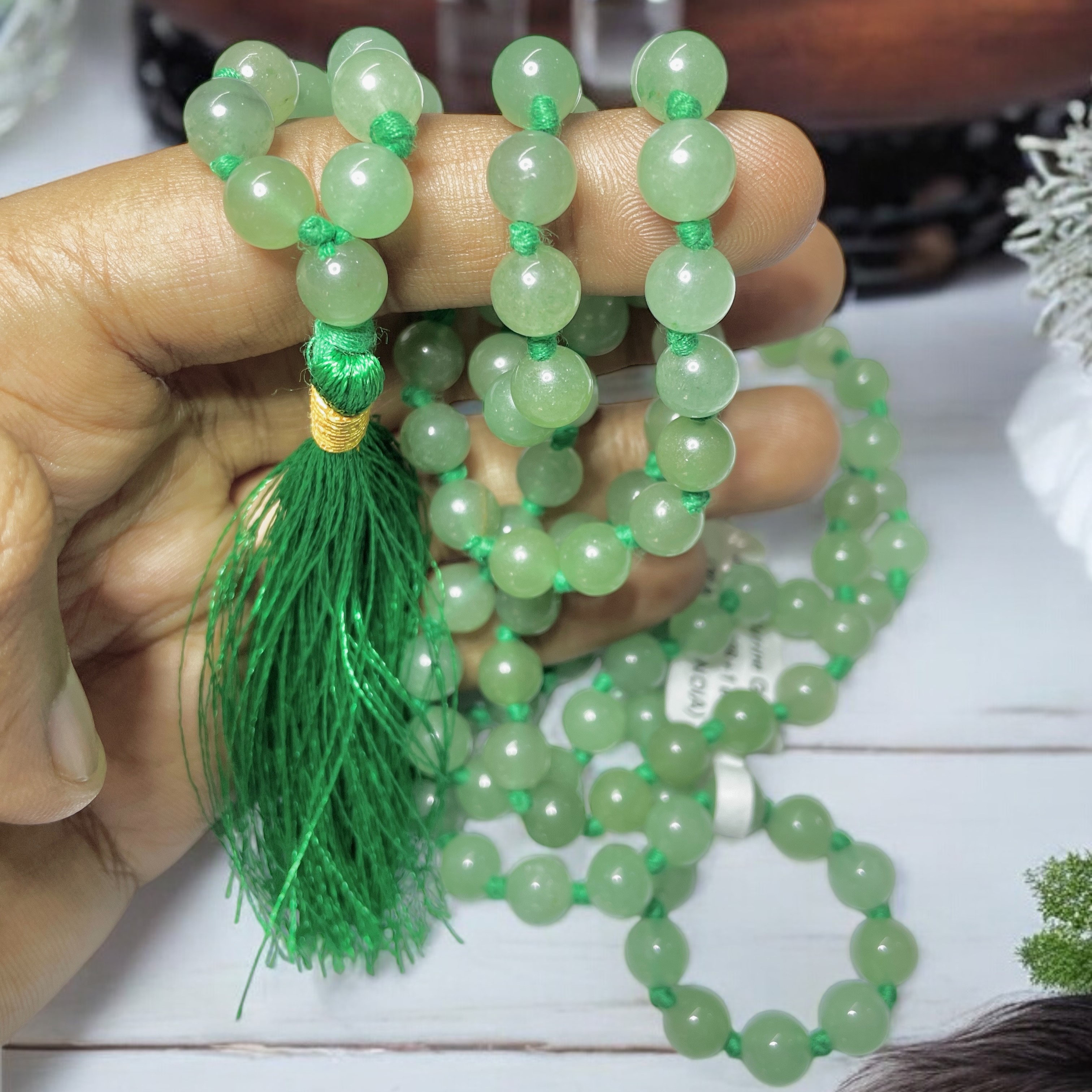 Rocksmins Aventurine Green Crystal Jaap Mala - 108+1 Beads 8 mm Beads for Pooja, Astrology for Wearing in Neck/Holding for Men Women Boys Girls