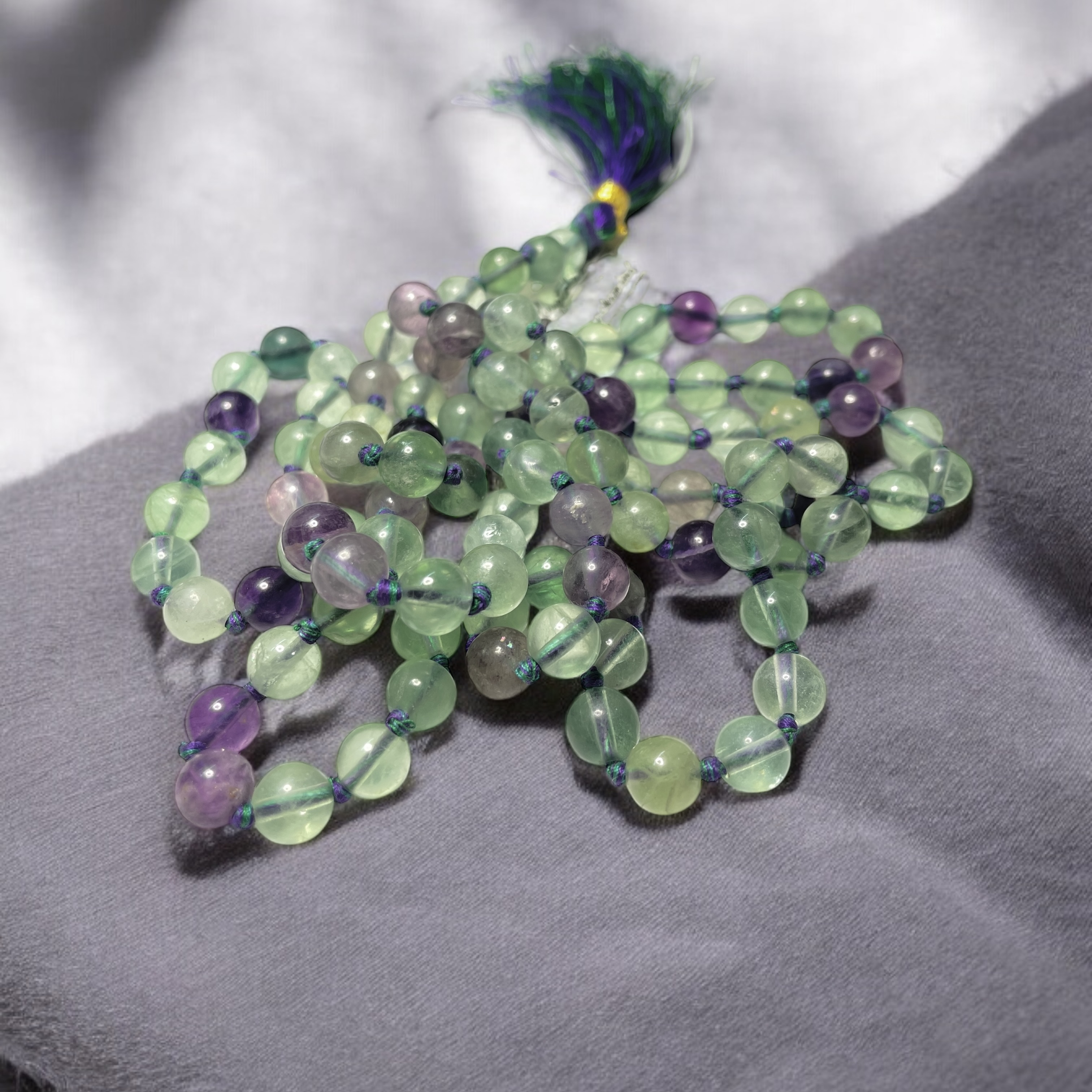 Rocksmins Fluorite Crystal Jaap Mala - 108+1 Beads 8 mm Beads for Pooja, Astrology for Wearing in Neck/Holding for Men Women Boys Girls