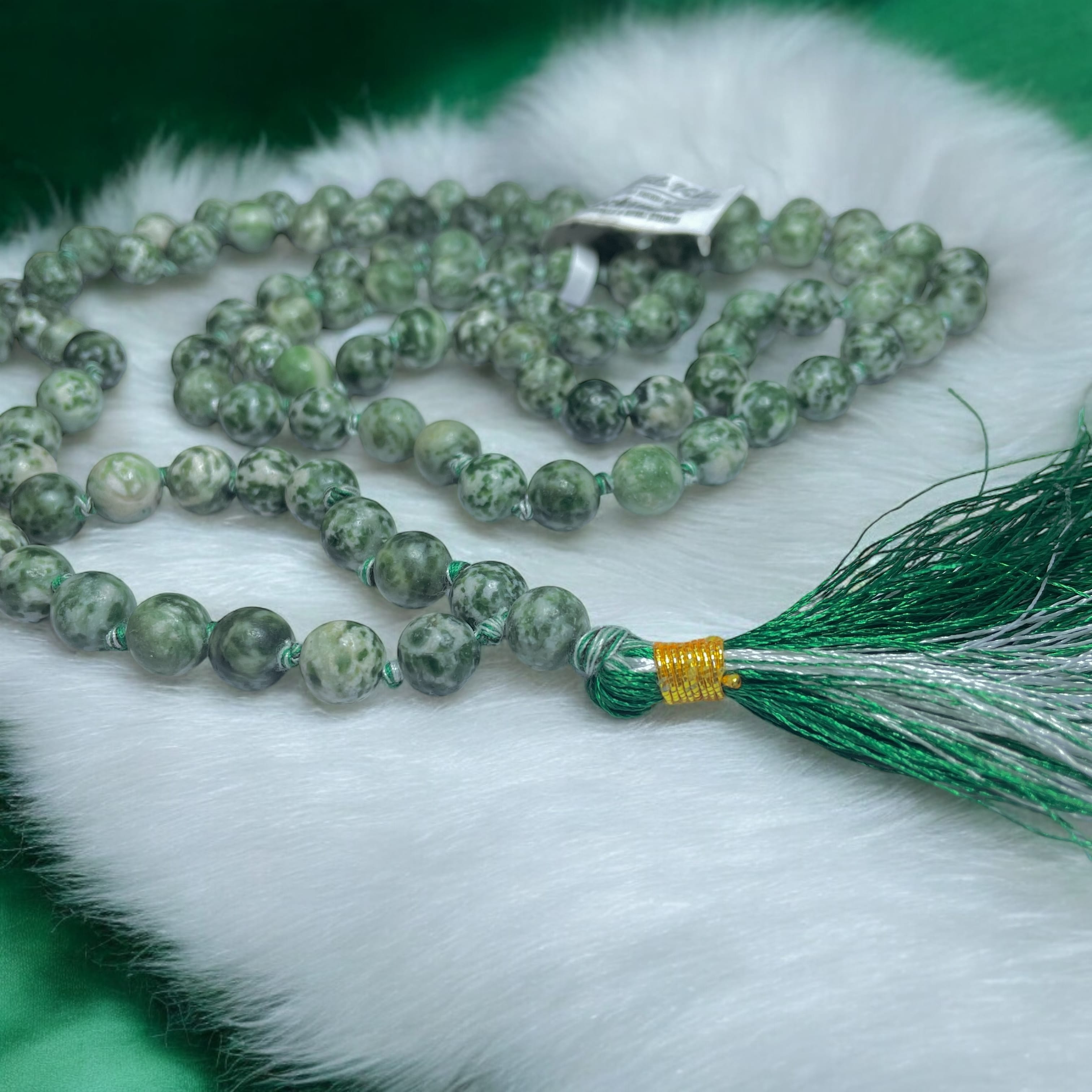 Rocksmins Tree Agate Crystal Jaap Mala - 108+1 Beads 8 mm Beads for Pooja, Astrology for Wearing in Neck/Holding for Men Women Boys Girls