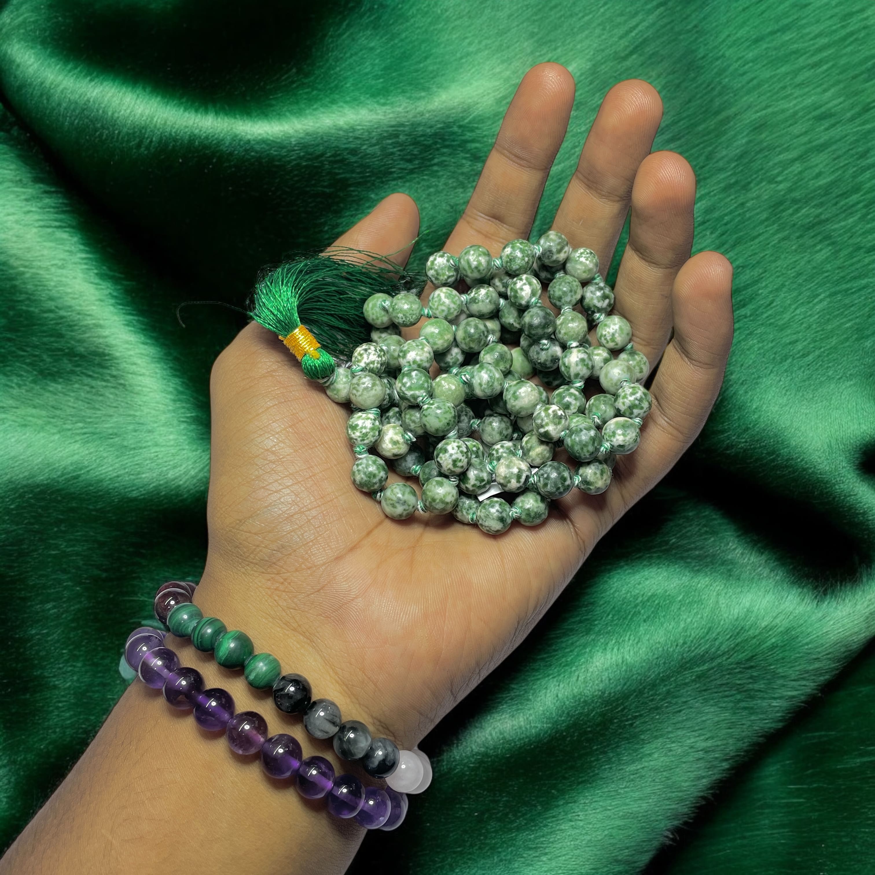 Rocksmins Tree Agate Crystal Jaap Mala - 108+1 Beads 8 mm Beads for Pooja, Astrology for Wearing in Neck/Holding for Men Women Boys Girls