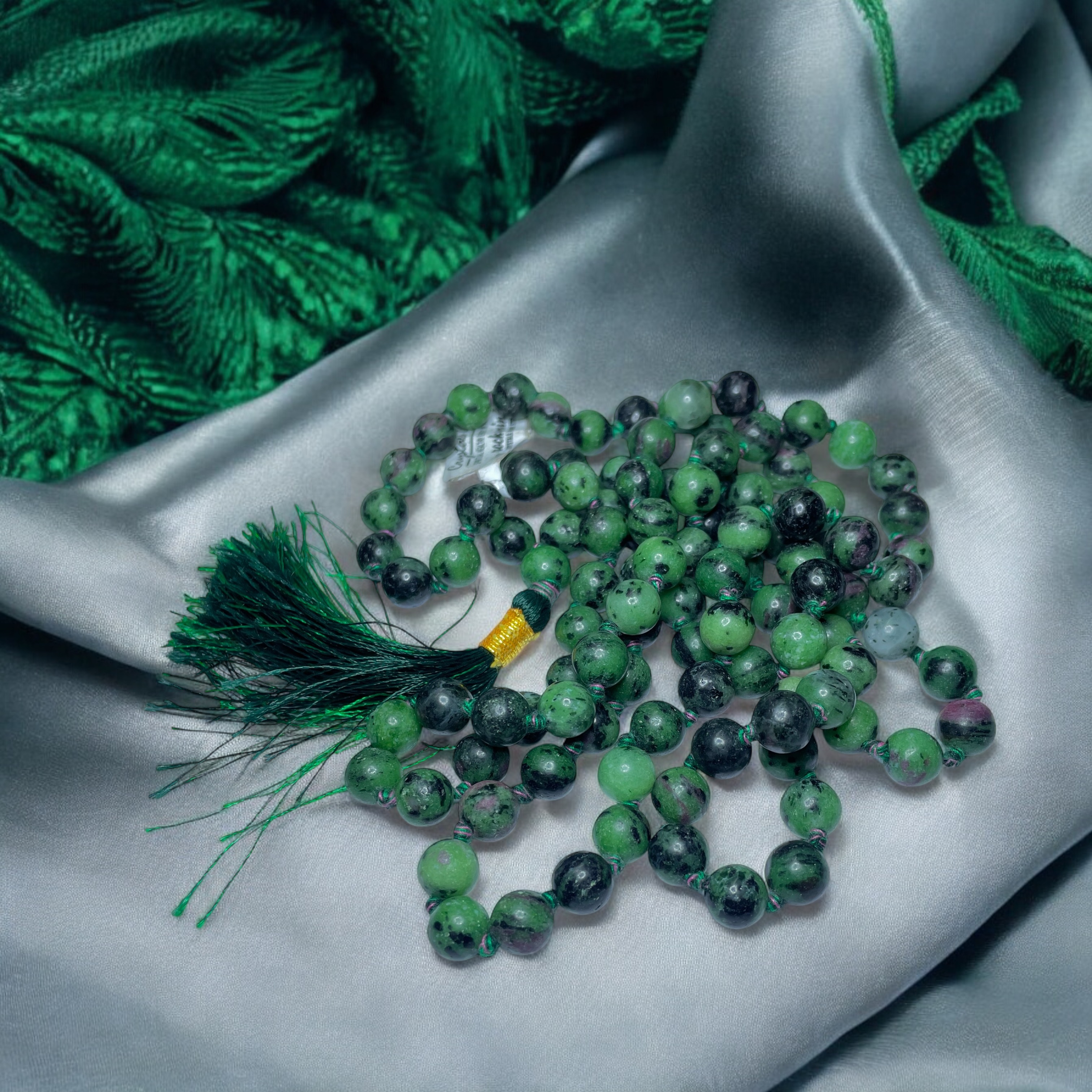 rocksmins-ruby-zoisite-crystal-jaap-mala---1081-beads-8-mm-beads-for-pooja-astrology-for-wearing-in-neckholding-for-men-women-boys-girls