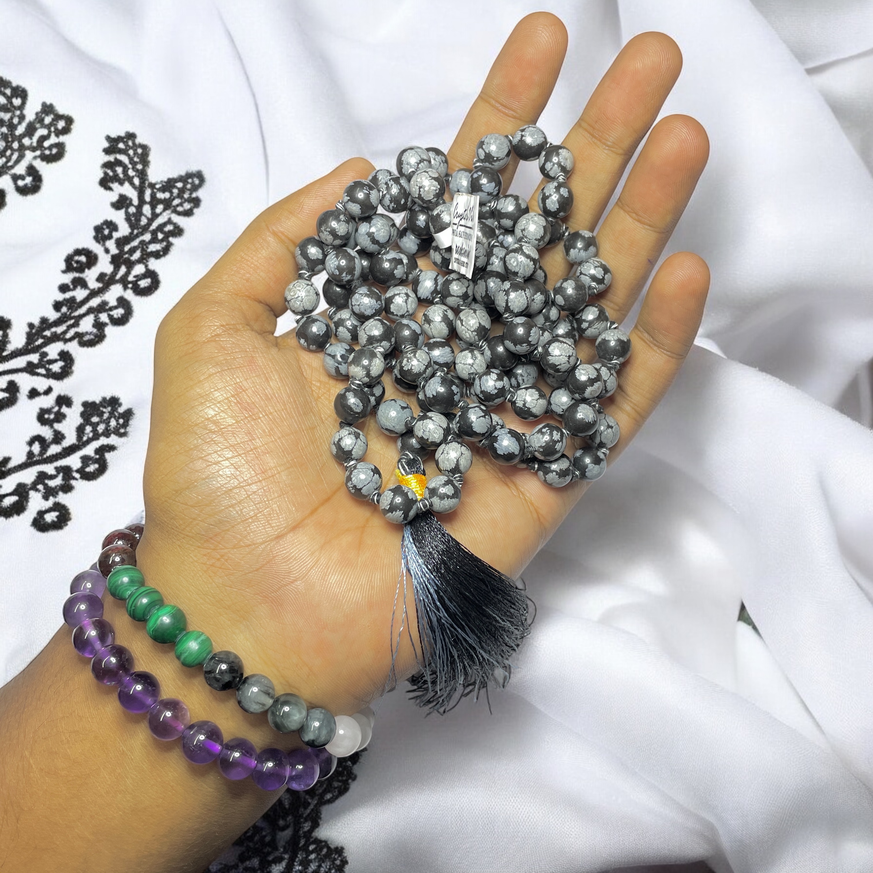 Rocksmins Snowflake Obsidian Crystal Jaap Mala - 108+1 Beads 8 mm Beads for Pooja, Astrology for Wearing in Neck/Holding for Men Women Boys Girls