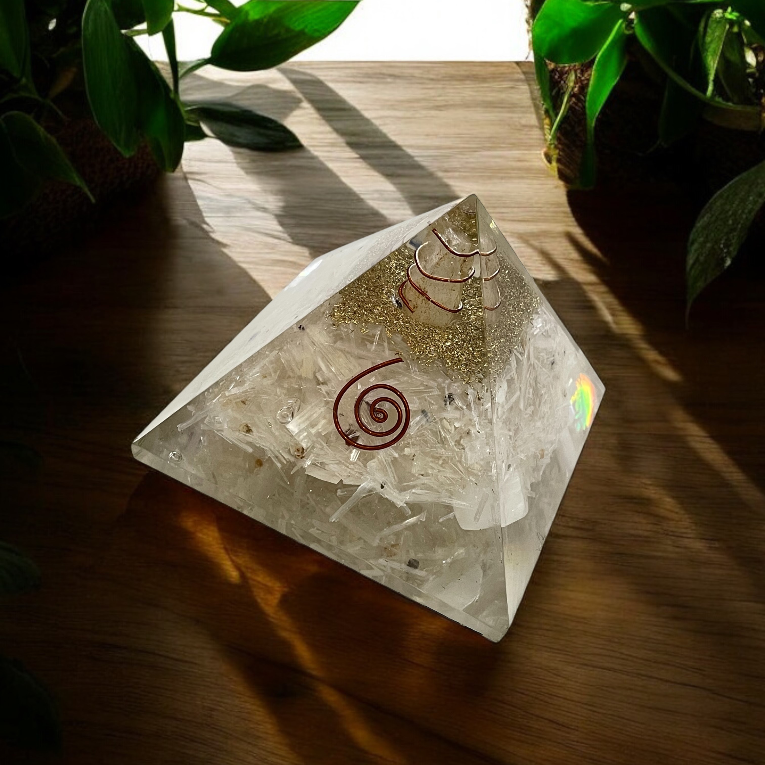 Rocksmins Selenite Orgone Crystal Pyramid for balancing energy, Removing Negative Energy, And Promoting Overall Well-Being