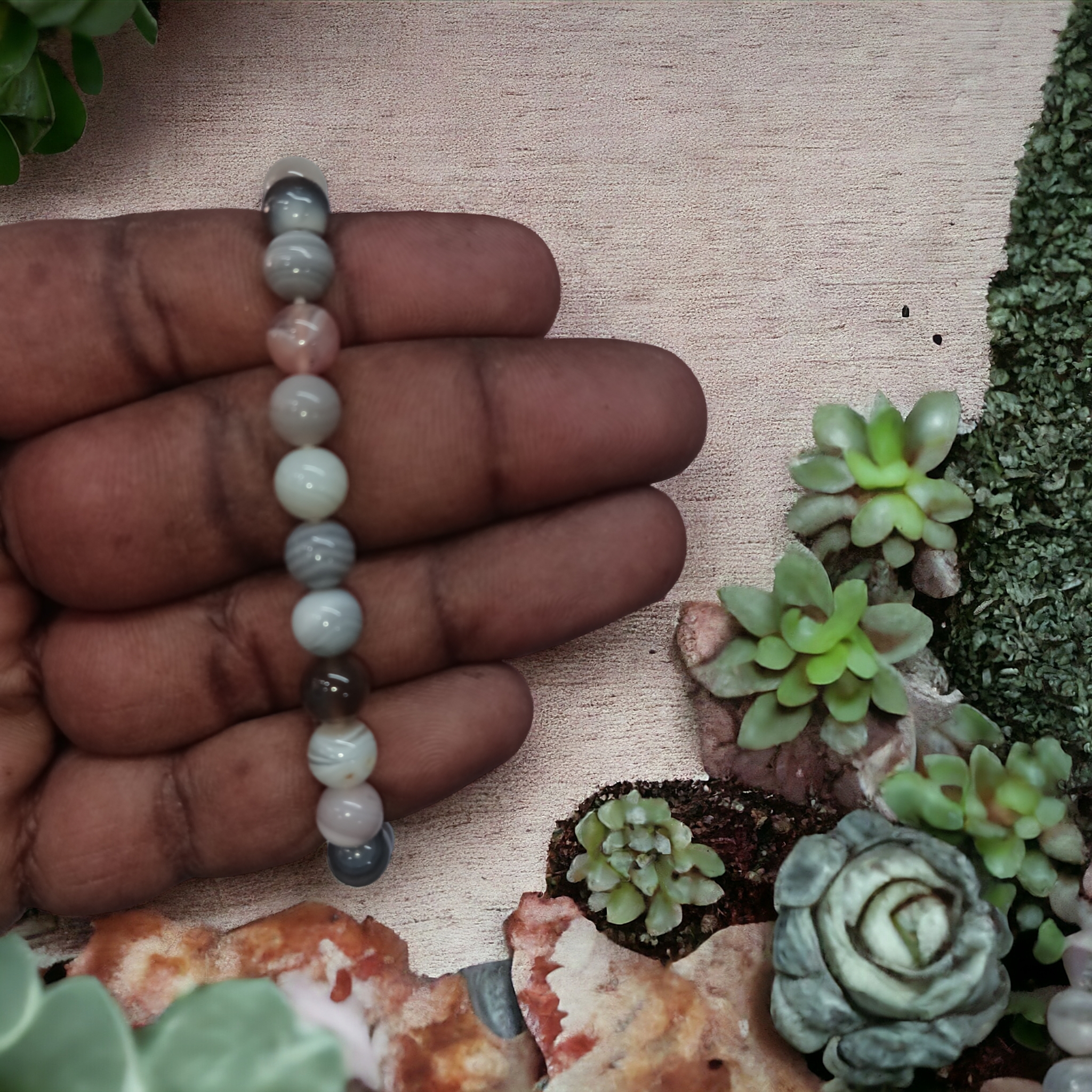 Bostwana Agate Bracelet Natural Original Crystal Certified Real Stone Stylish for Men Women Boy Girl Unisex 8mm Beads Stretchable