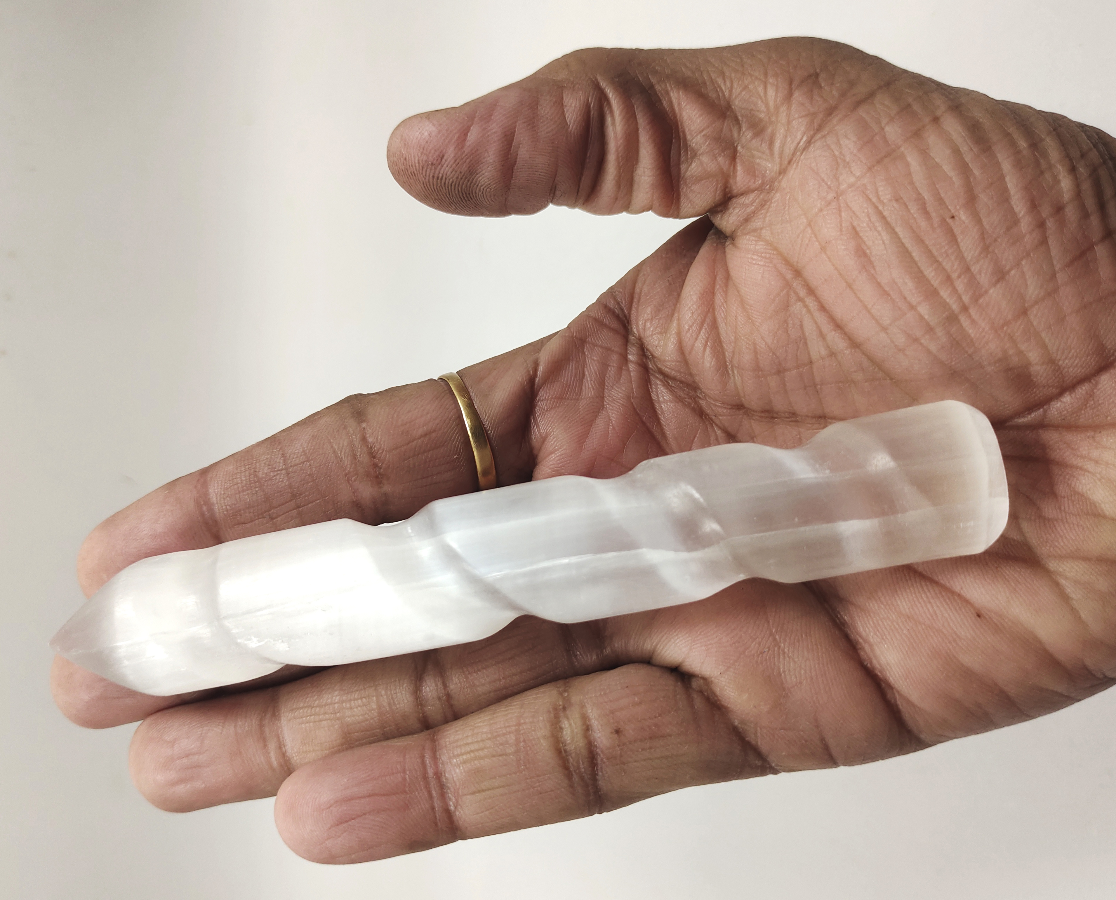 Selenite Sticks for Reiki Healing Crystal Healing Vastu Positive Energy Brand : Rocksmins
