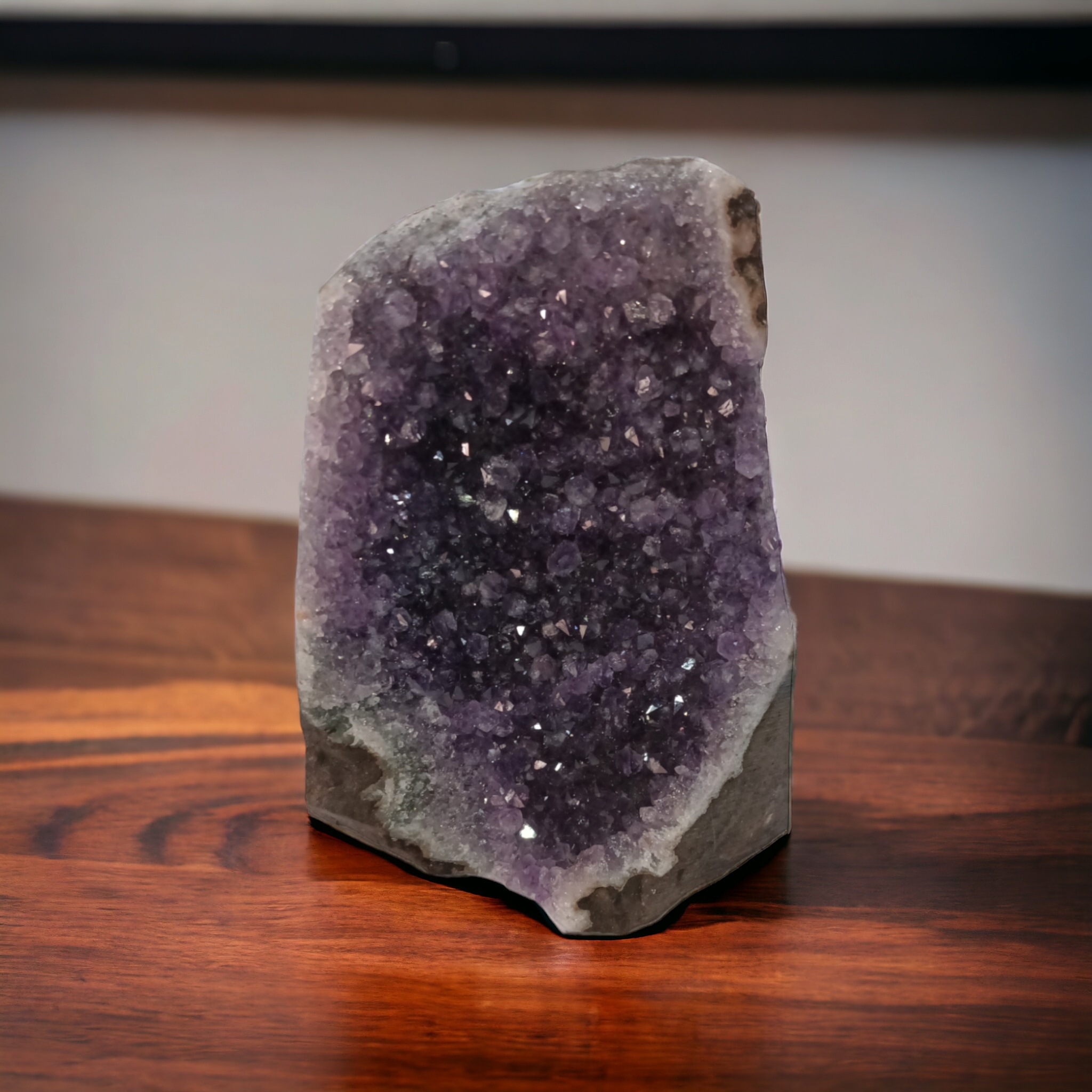 Amethyst Cluster Geode For Meditation Brand : Rocksmins