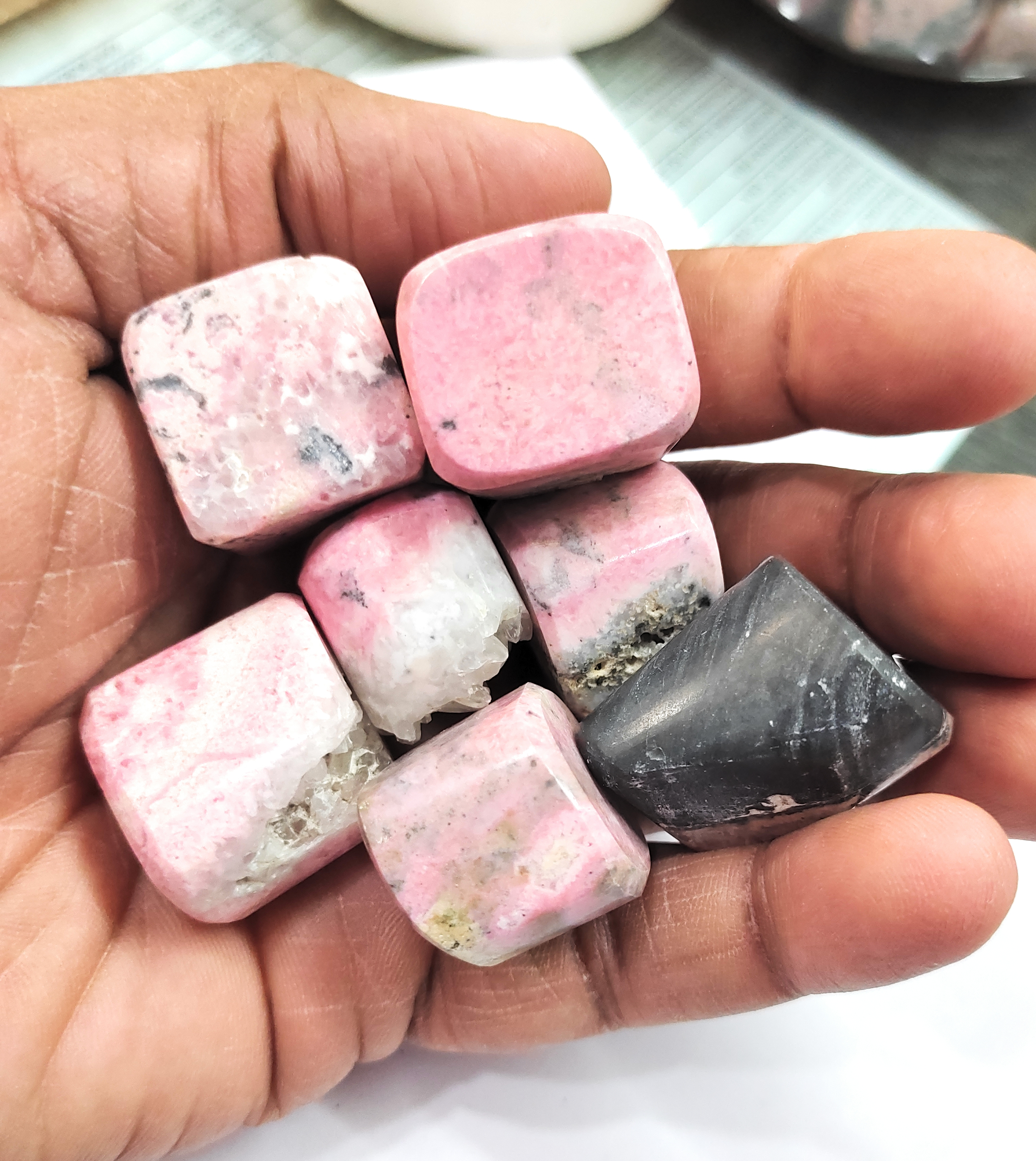 Rhodochrosite tumble stone for healing and meditation (polished) brand : rocksmins