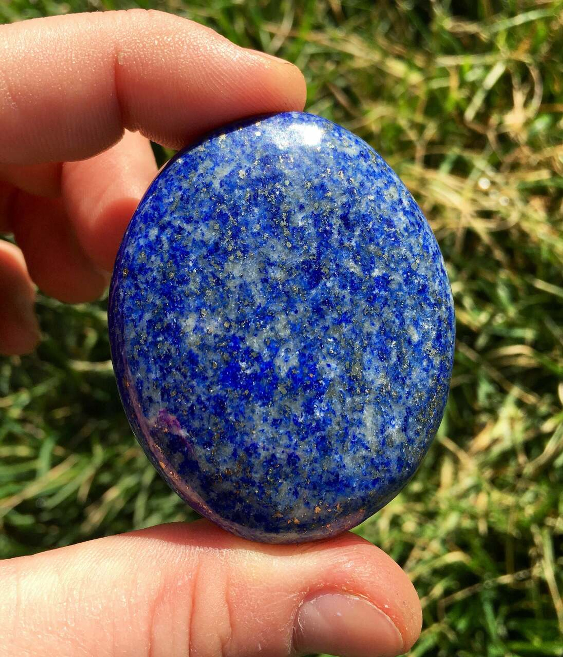 lapis-lazuli-palm-stone-for-healing-and-meditation-polished-brand--rocksmins--
