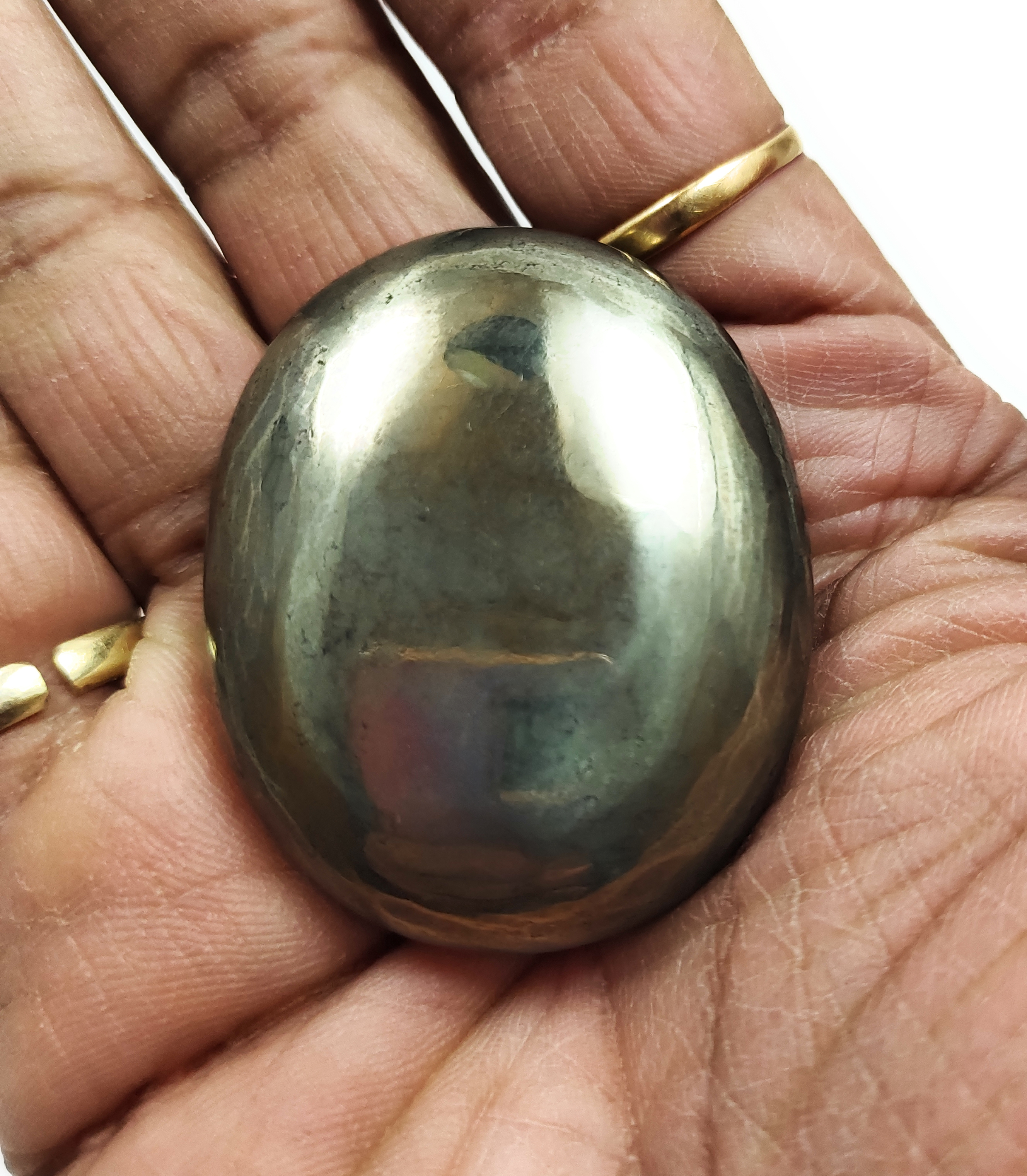 Pyrite Palm Stone For Healing And Meditation (Polished) Brand : Rocksmins