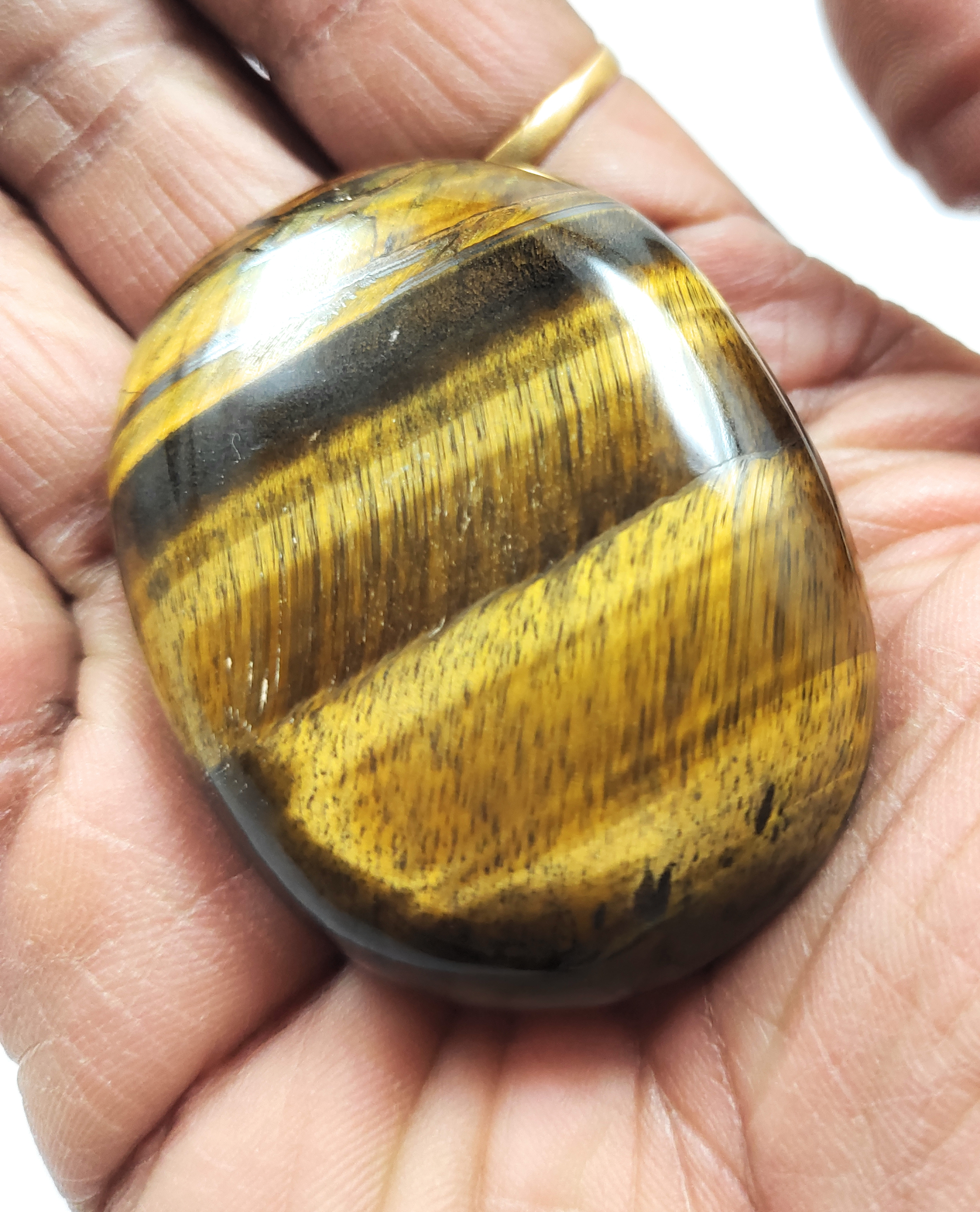 Tiger Eye Palm Stone For Healing And Meditation (Polished) Brand : Rocksmins
