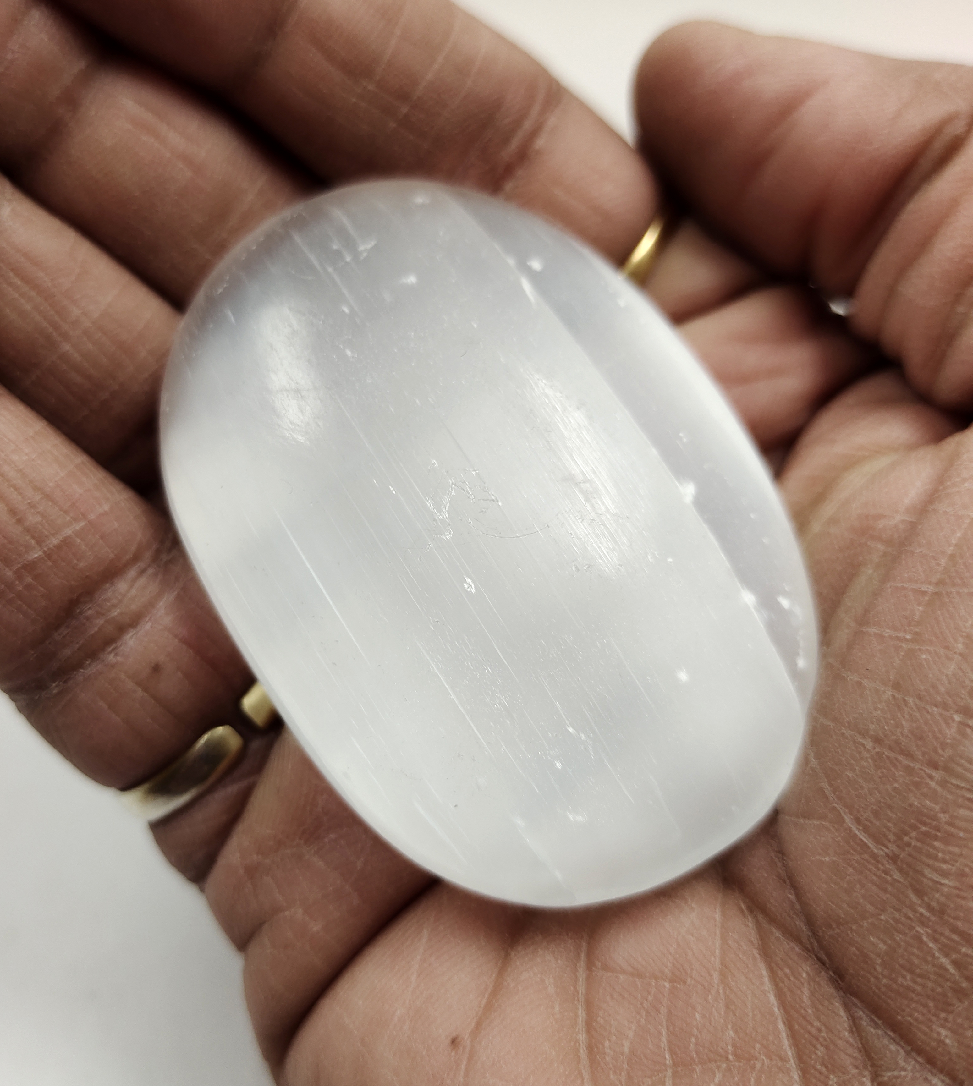 Selenite Palm Stone For Healing And Meditation (Polished) Brand : Rocksmins