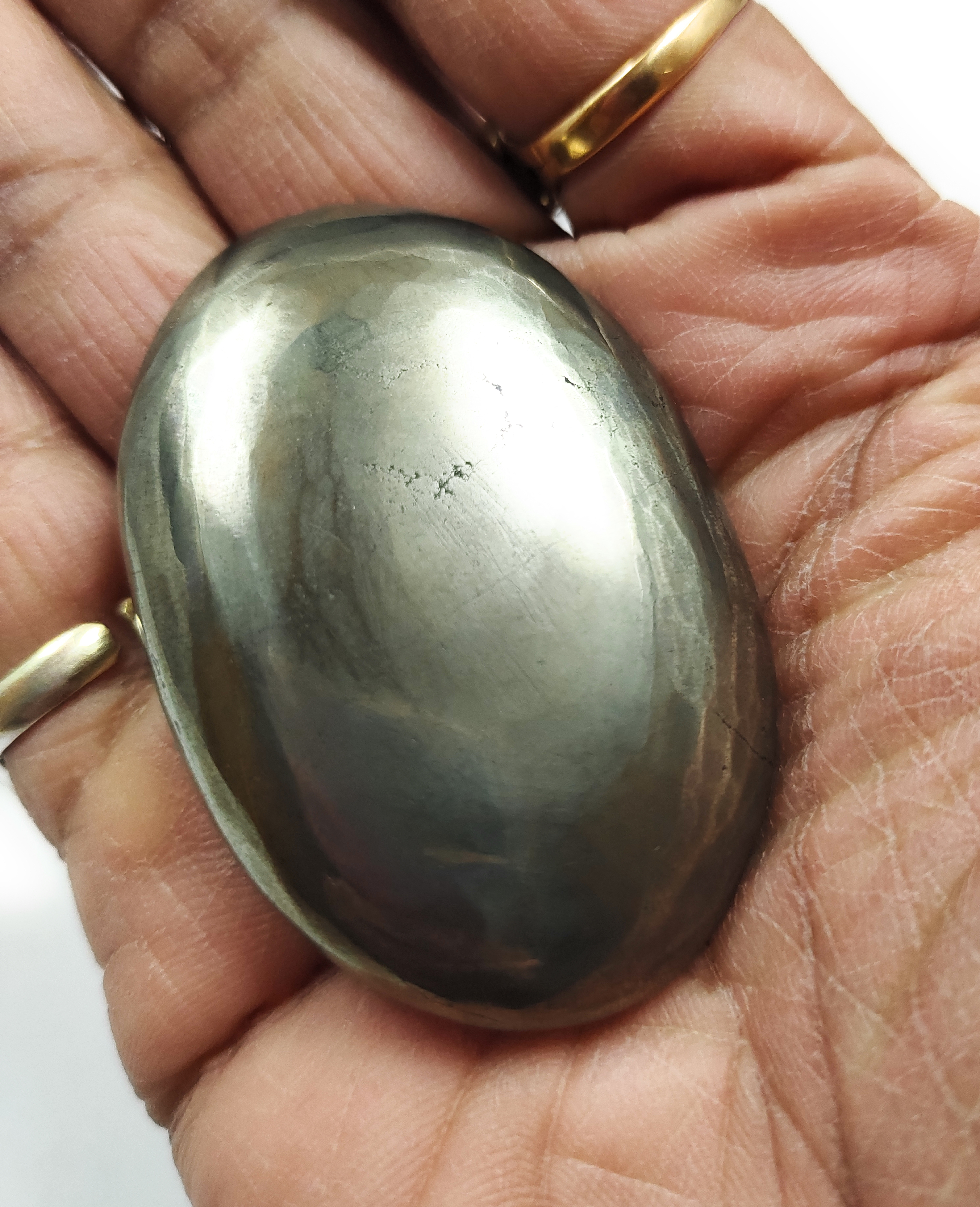 Pyrite Palm Stone For Healing And Meditation (Polished) Brand : Rocksmins