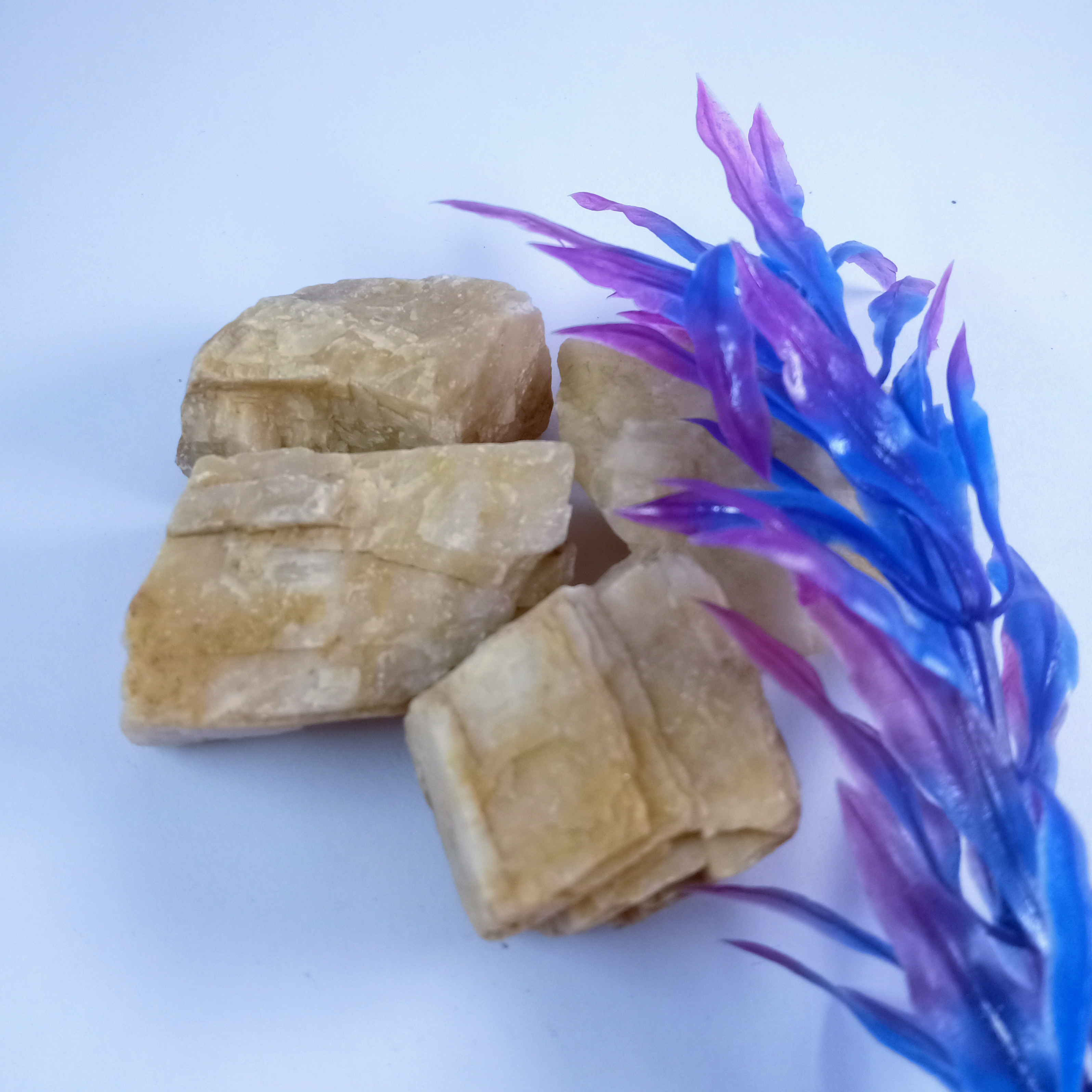 Calcite yellow Natural Rough Stone 100gm+ For Reiki, Healing Aura Cleaning, Tumbling, Vastu, Meditation, Gardening, Decoration & Remove Negative Energy (Raw)   Brand : Rocksmins