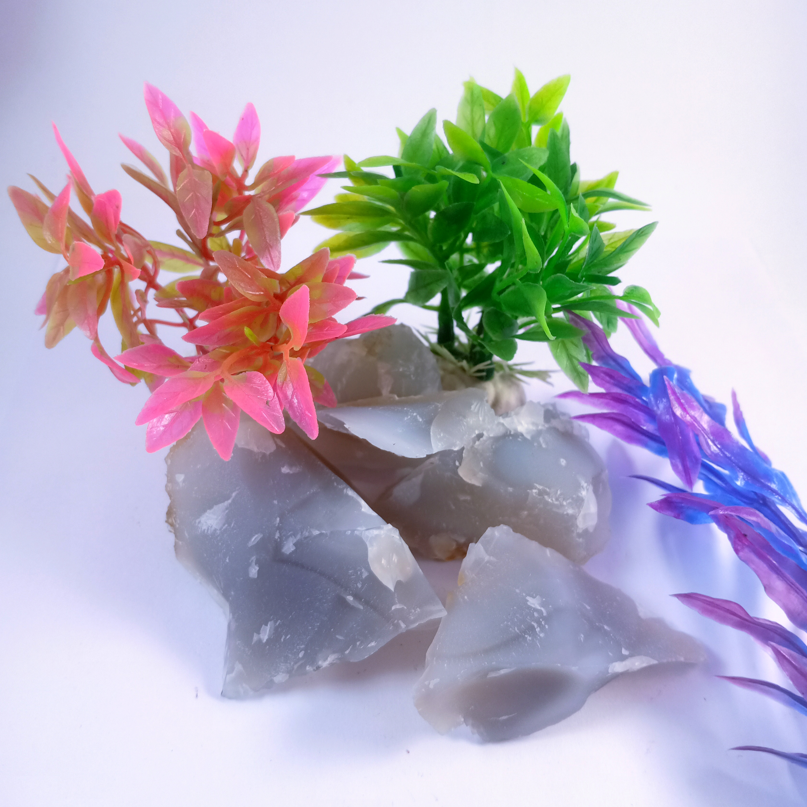 Chalcedony  Natural Rough Stone 100gm+ For Reiki, Healing Aura Cleaning, Tumbling, Vastu, Meditation, Gardening, Decoration & Remove Negative Energy (Raw)   Brand : Rocksmins