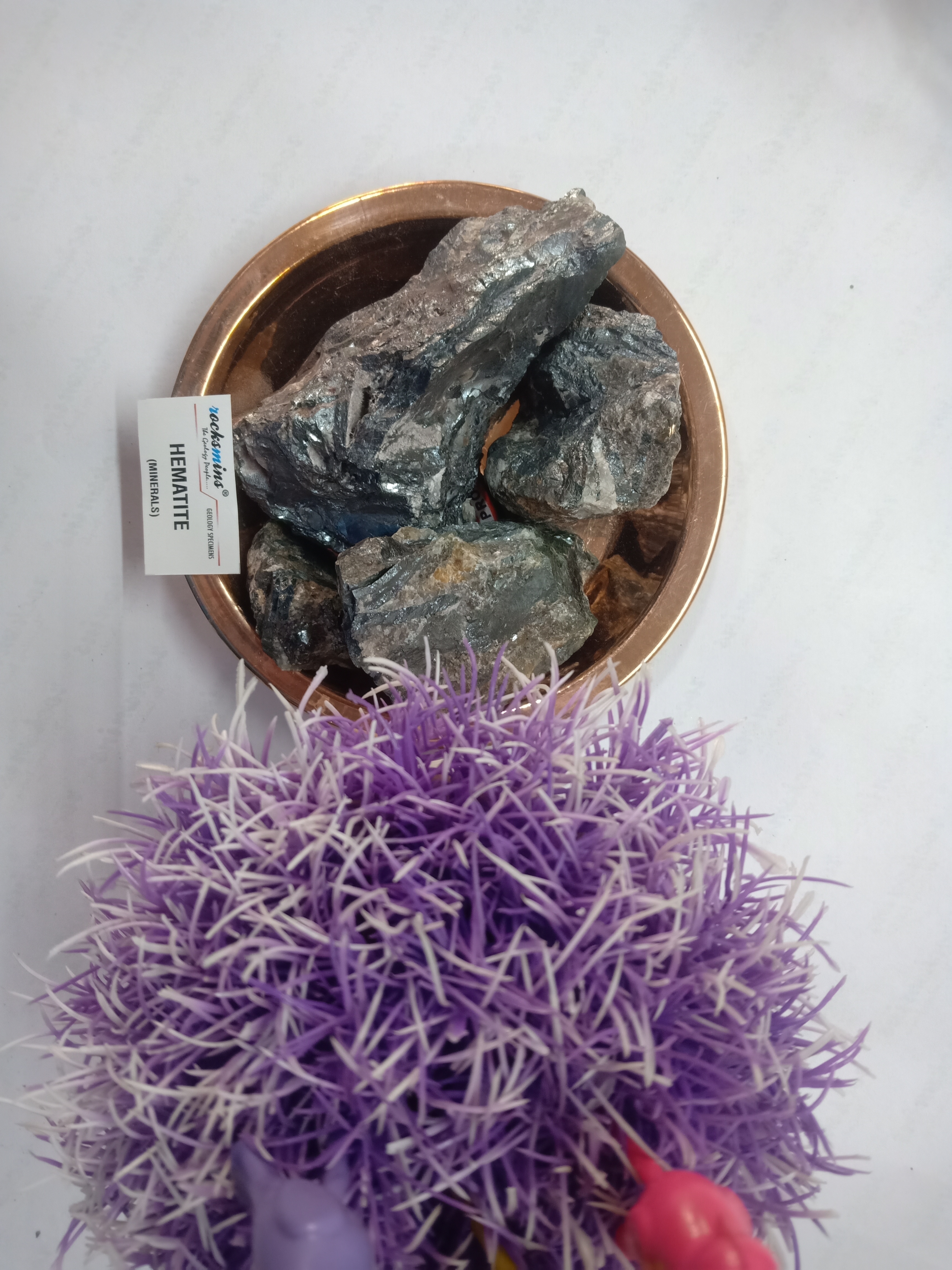 Hematite Natural Rough Stone 100gm+ For Reiki, Healing Aura Cleaning, Tumbling, Vastu, Meditation, Gardening, Decoration & Remove Negative Energy (Raw)   Brand : Rocksmins