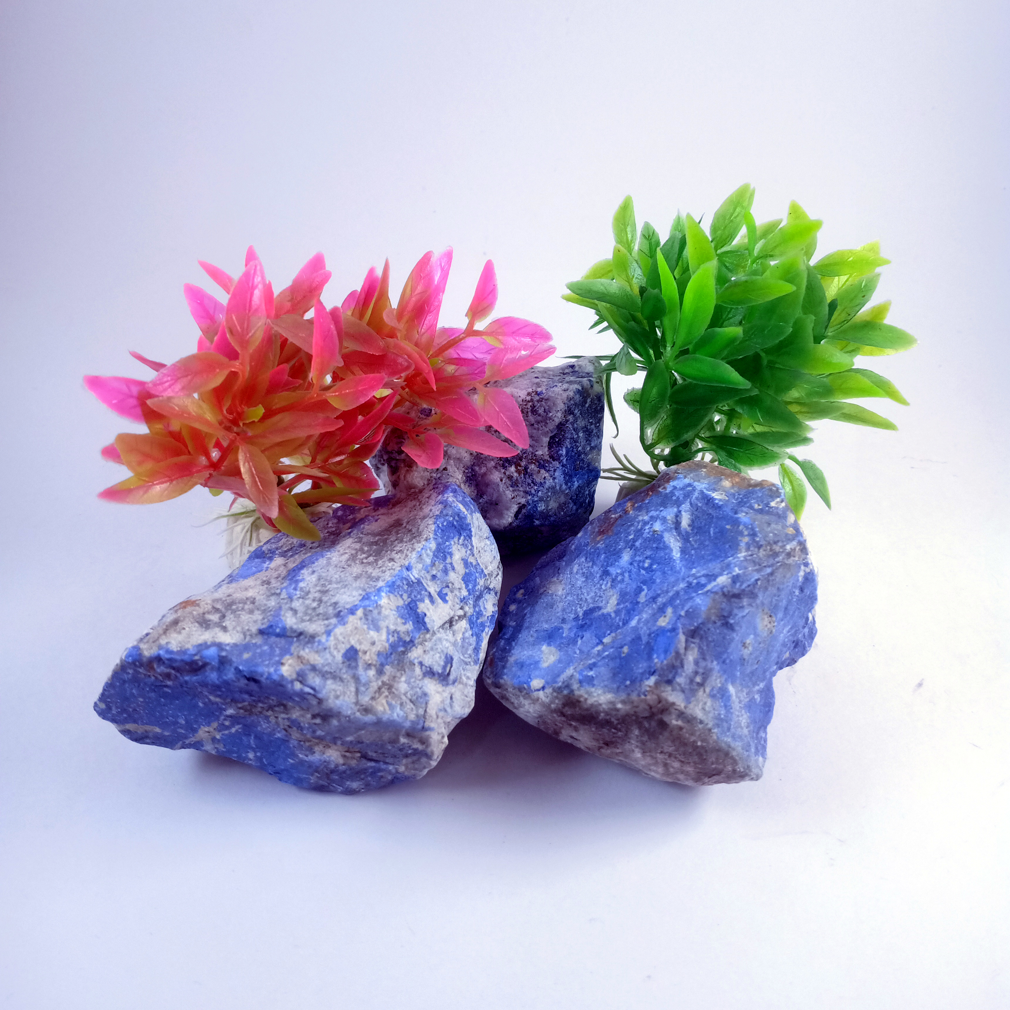 Lapis Natural Rough Stone 100gm+ For Reiki, Healing Aura Cleaning, Tumbling, Vastu, Meditation, Gardening, Decoration & Remove Negative Energy (Raw)   Brand : Rocksmins