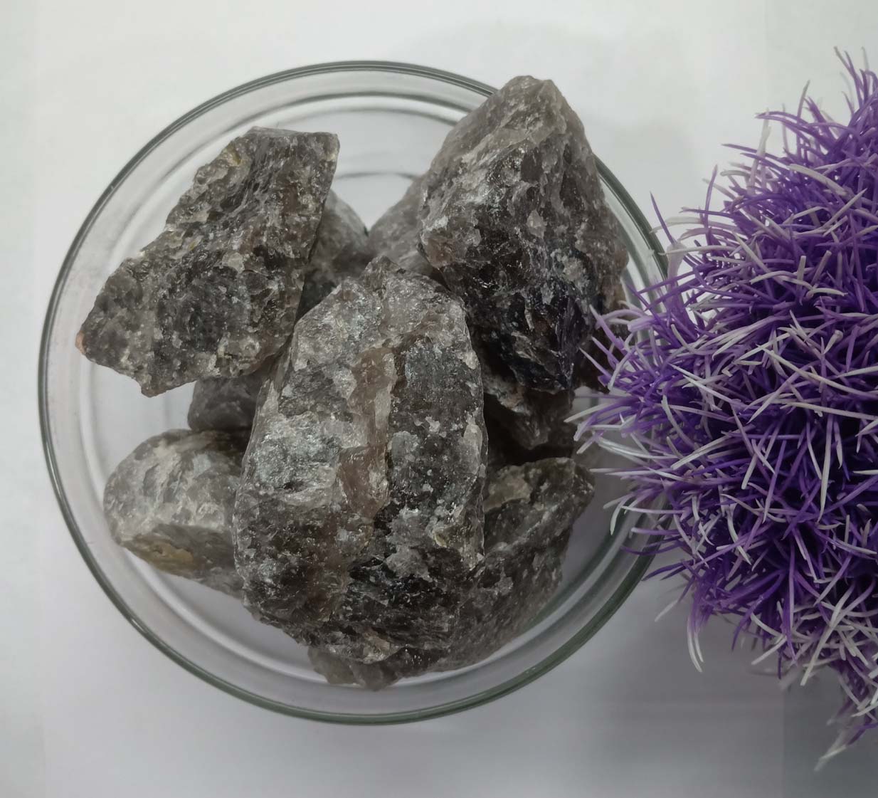 Quartz smoky Natural Rough Stone 100gm+ For Reiki, Healing Aura Cleaning, Tumbling, Vastu, Meditation, Gardening, Decoration & Remove Negative Energy (Raw)   Brand : Rocksmins