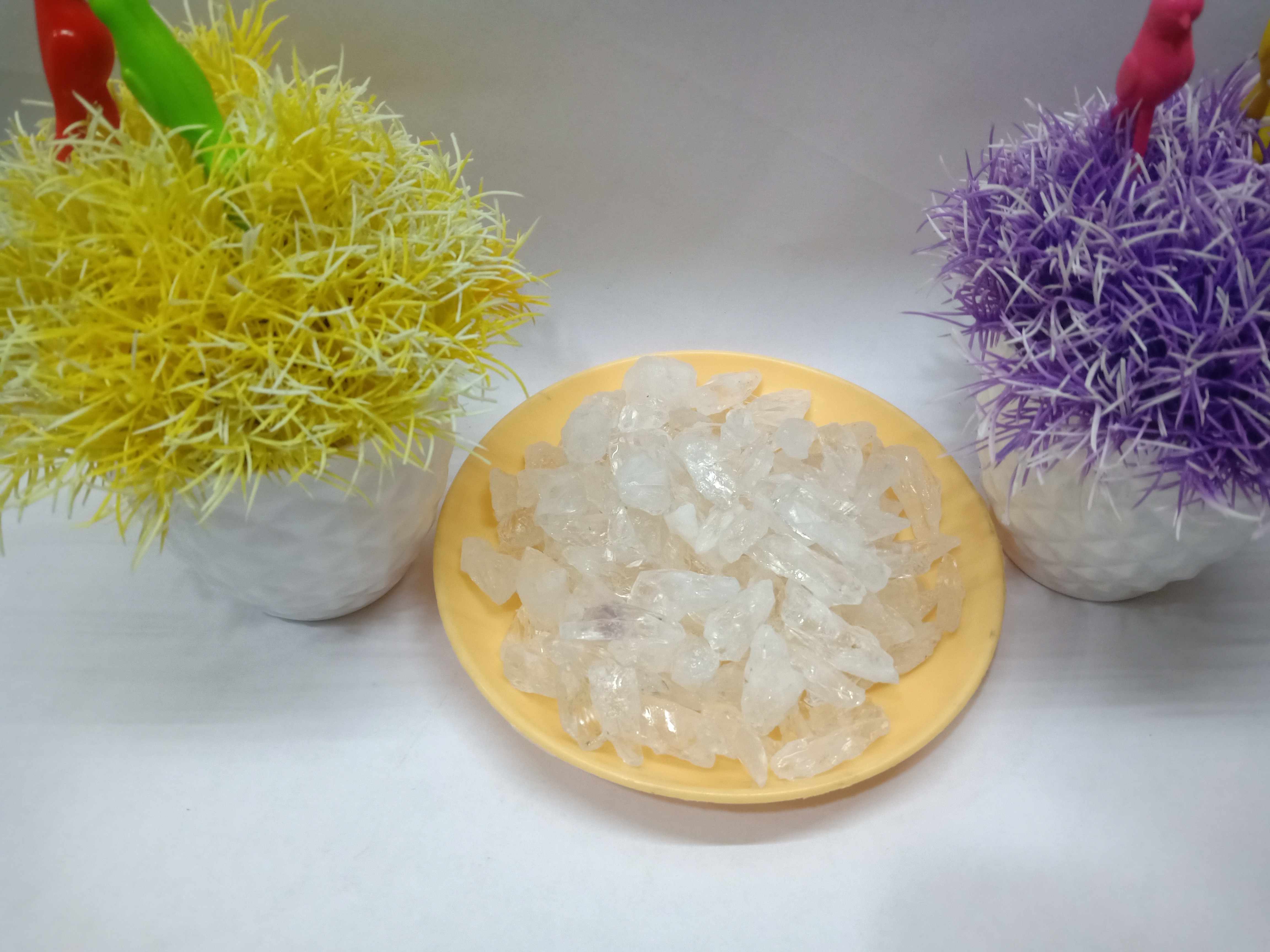 Quartz Crystal Pencil Small Natural Rough Stone 100gm+ For Reiki, Healing Aura Cleaning, Tumbling, Vastu, Meditation, Gardening, Decoration & Remove Negative Energy (Raw)   Brand : Rocksmins