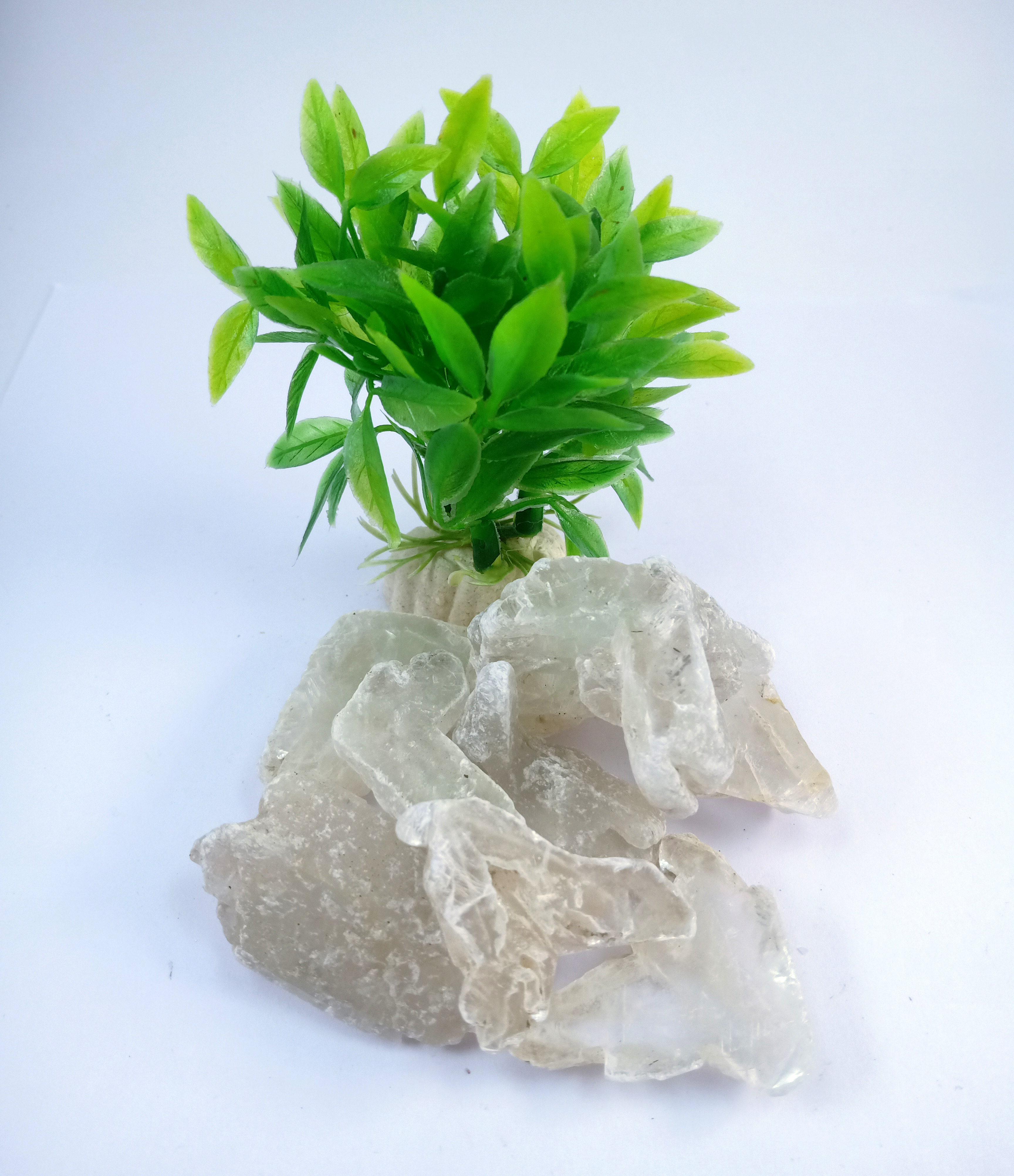 Selenite Natural Rough Stone 100gm+ For Reiki, Healing Aura Cleaning, Tumbling, Vastu, Meditation, Gardening, Decoration & Remove Negative Energy (Raw)   Brand : Rocksmins