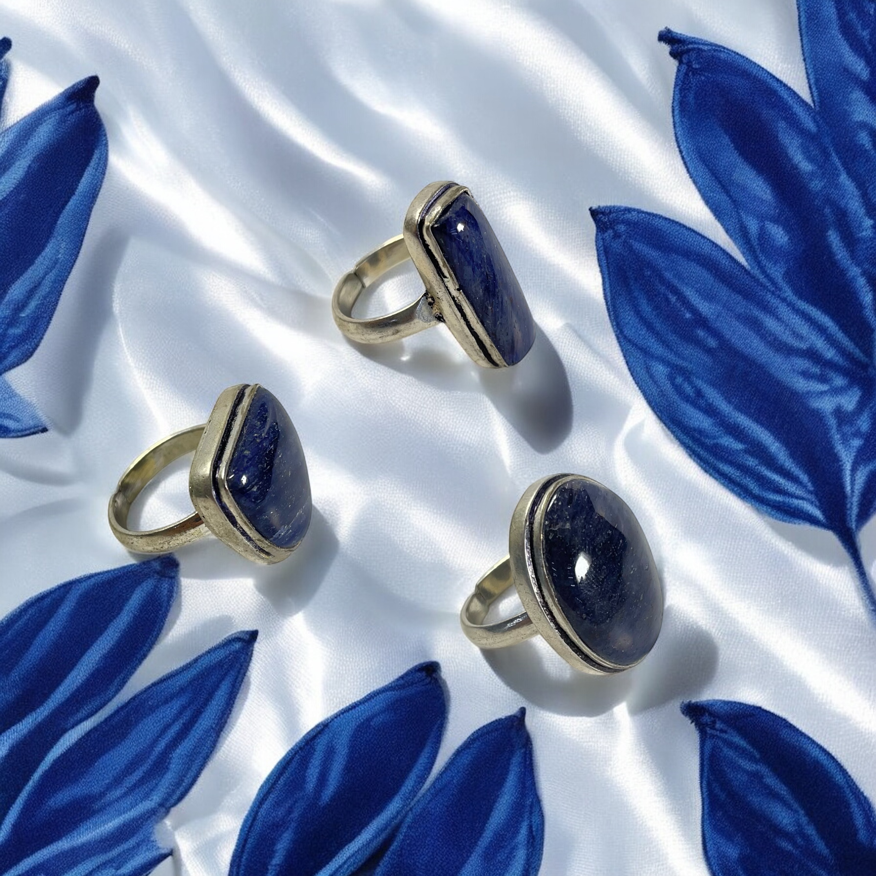 Aventurine Blue Crystal Ring Natural Made With Original Crystal Stone for Men Women Boy Girl Unisex Brand :- Rocksmins