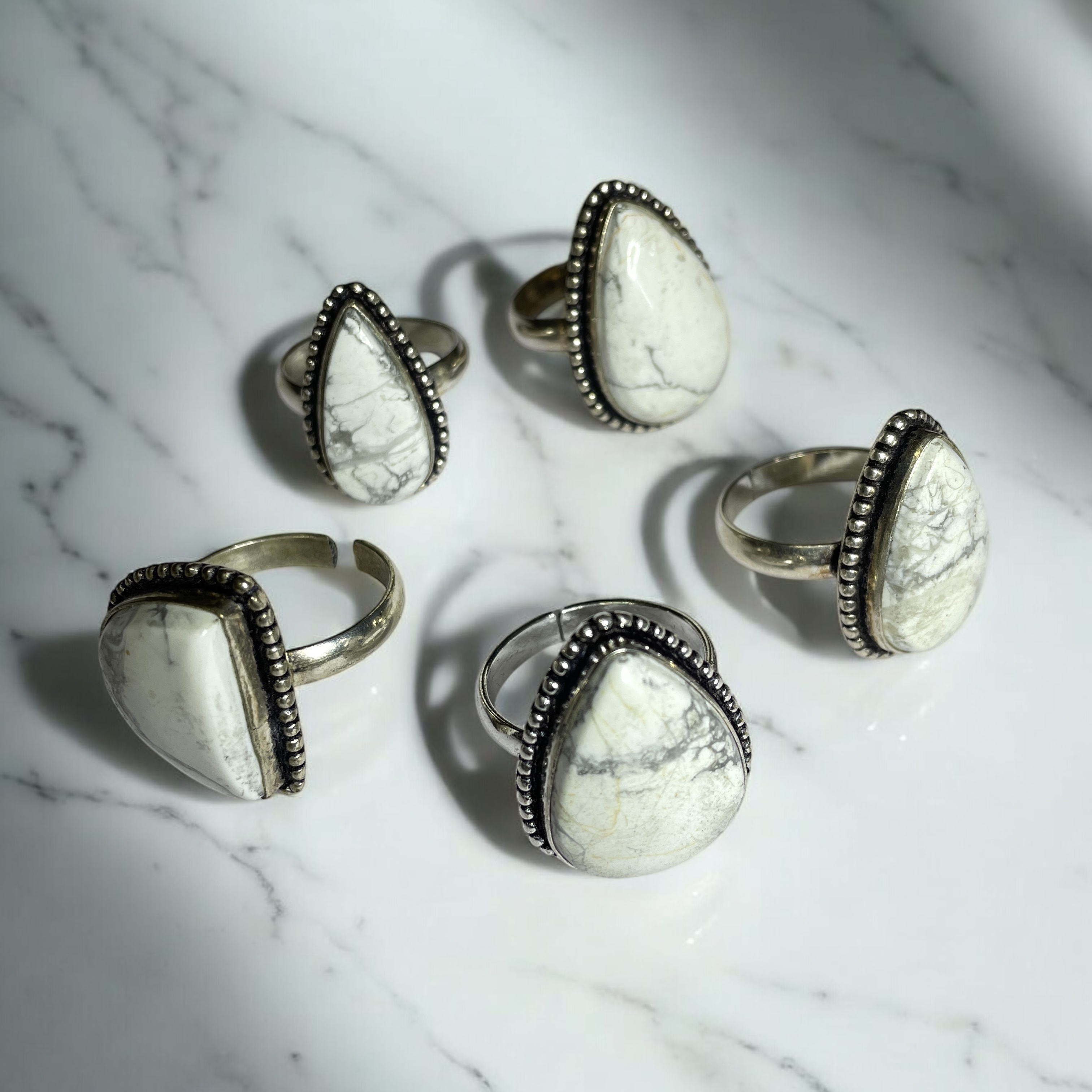 Howlite Crystal Ring Natural Made With Original Crystal Stone for Men Women Boy Girl Unisex Brand :- Rocksmins