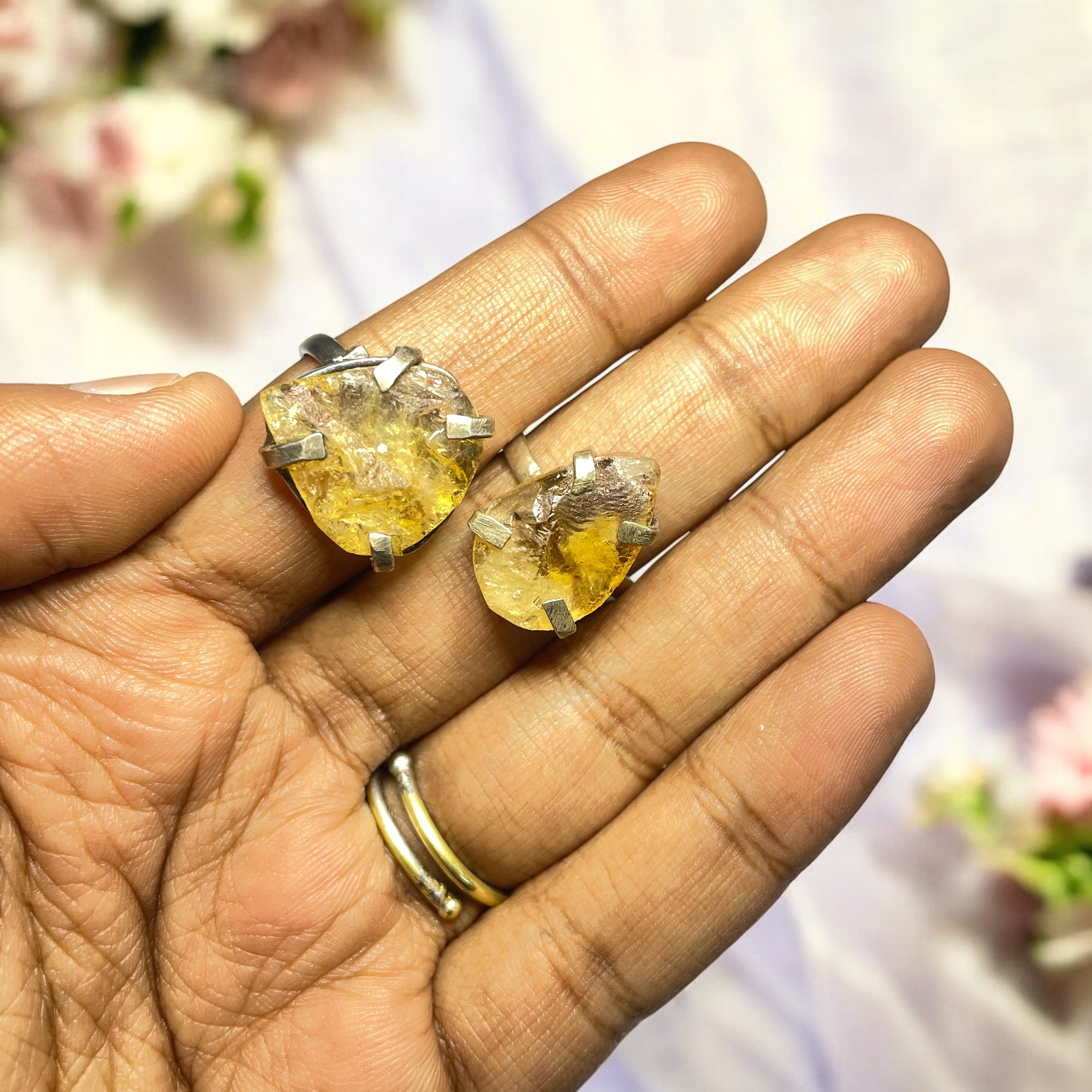 Citrine Crystal Ring Natural Made With Original Crystal Stone for Men Women Boy Girl Unisex Brand :- Rocksmins