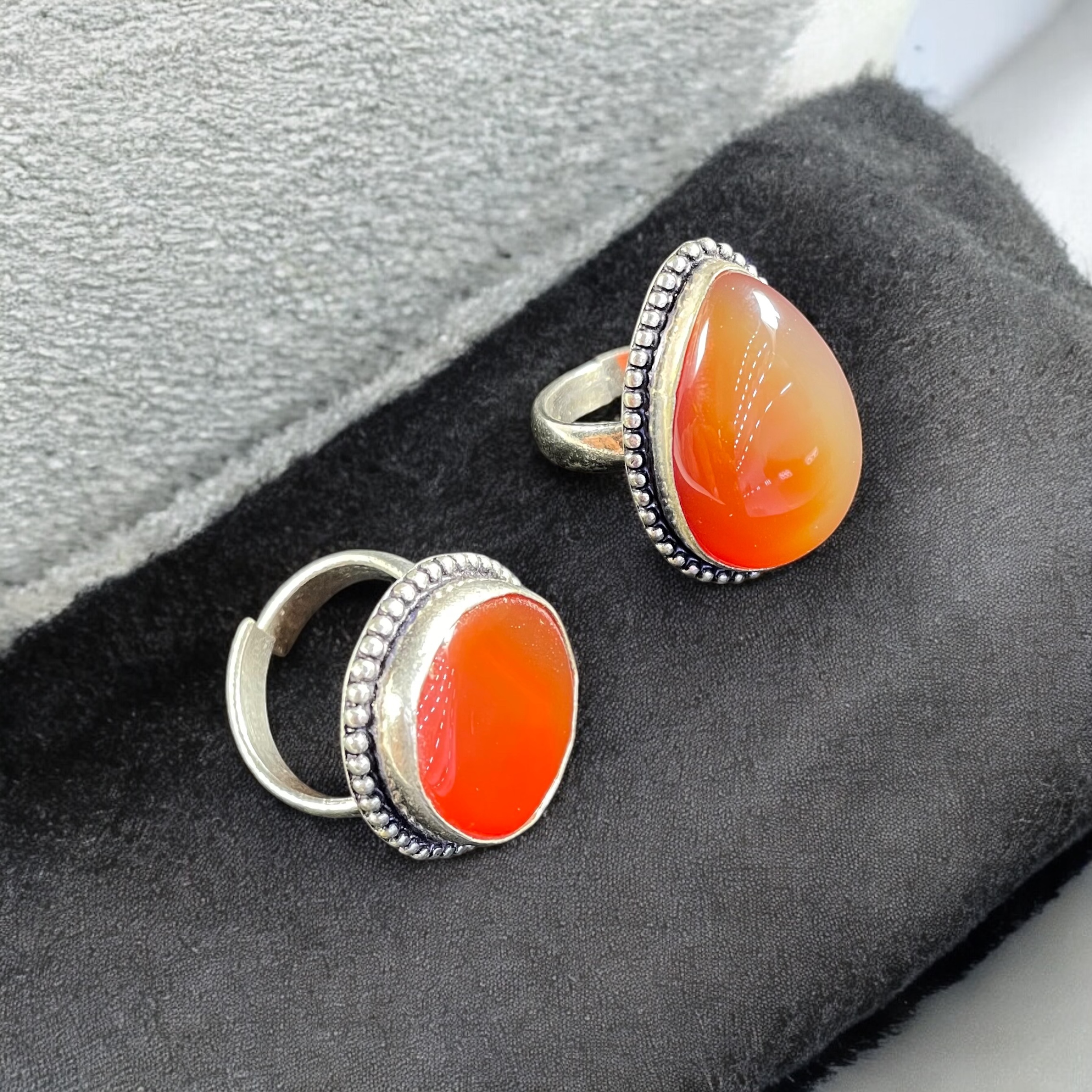 Carnelian Crystal Ring Natural Made With Original Crystal Stone for Men Women Boy Girl Unisex Brand :- Rocksmins