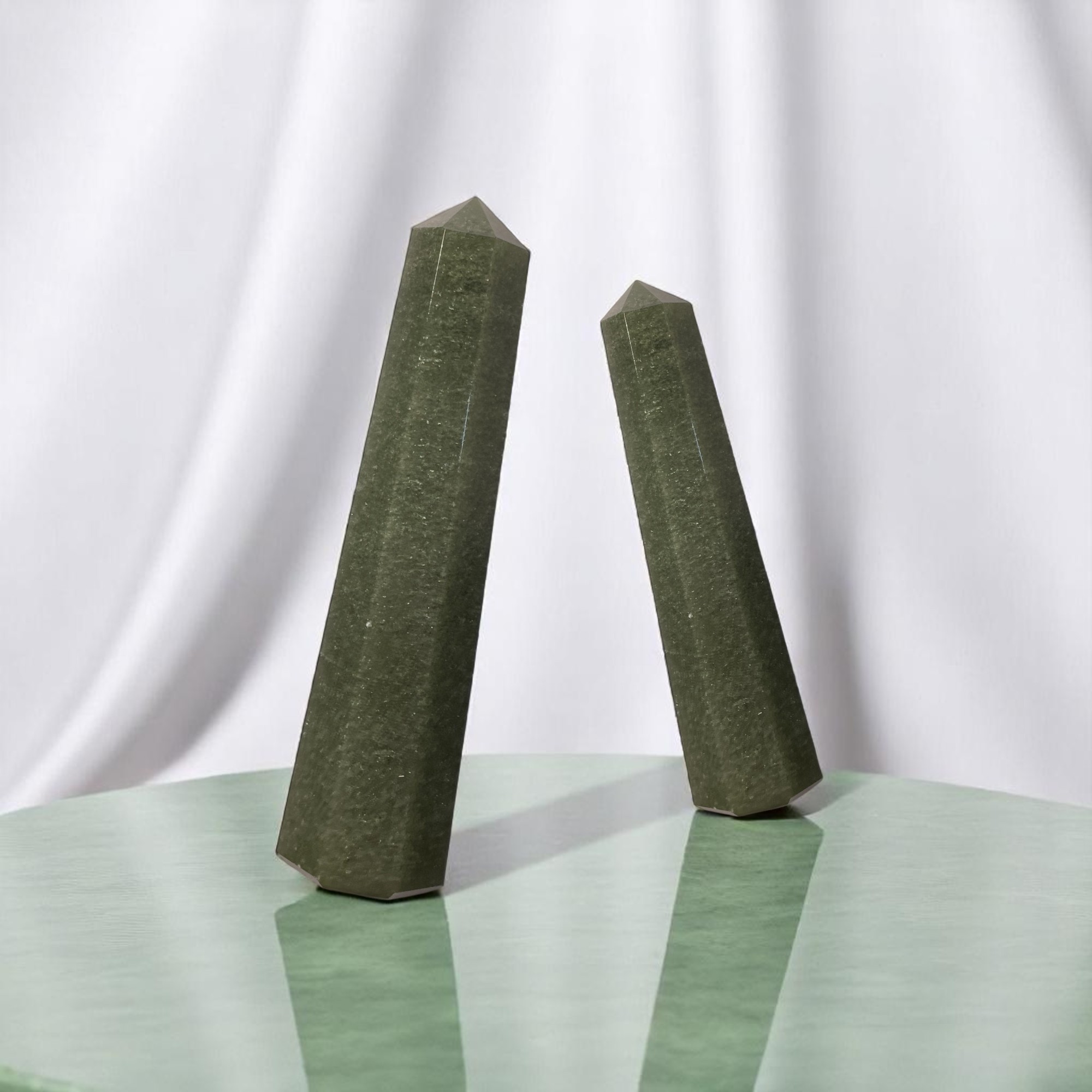 Aventurine Green Wands for Crystal Healing, Crystal Therapy, Meditation, Chakra Balancing Unisex Men Women Brand : Rocksmins