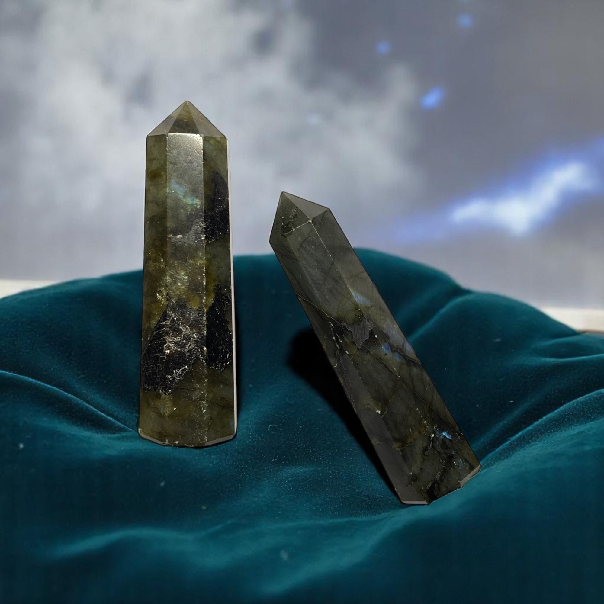 Labradorite Wands for Crystal Healing, Crystal Therapy, Meditation, Chakra Balancing Unisex Men Women Brand : Rocksmins