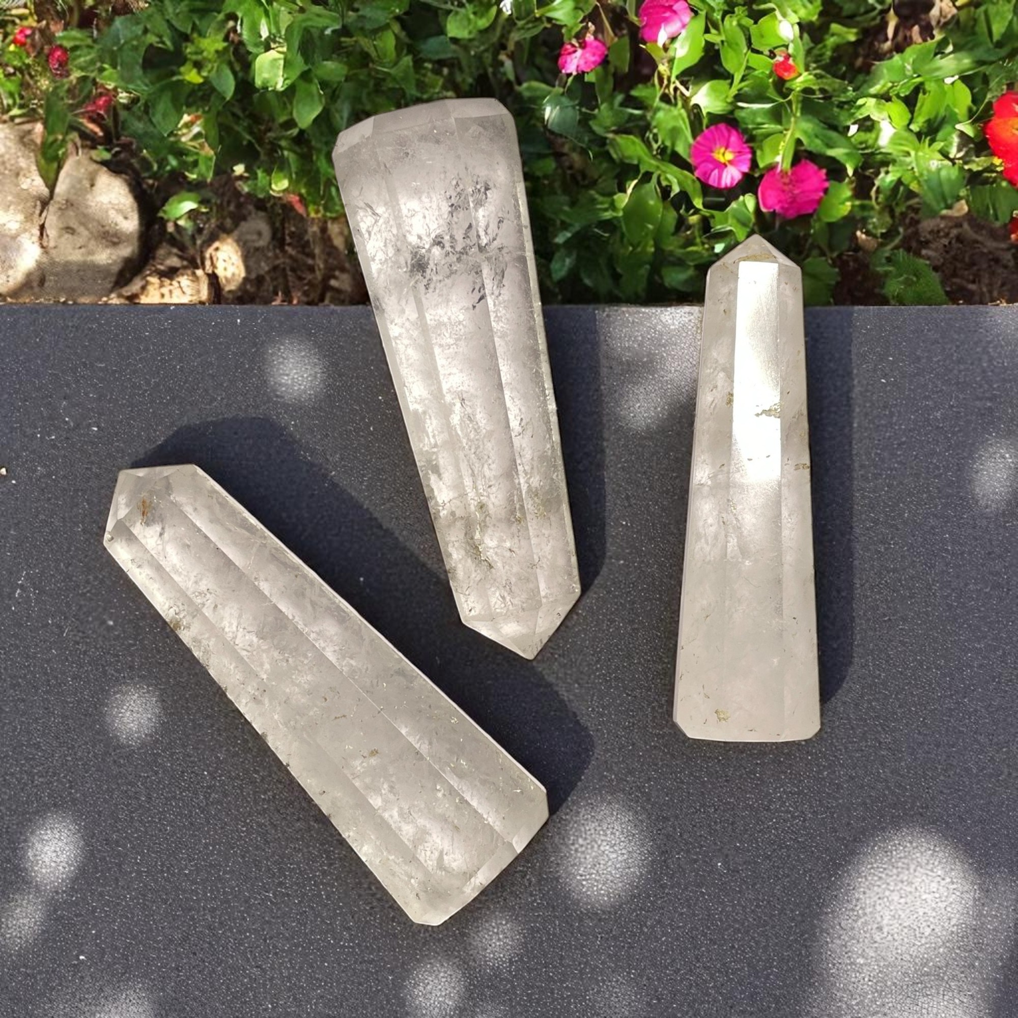 Clear Quartz Wands for Crystal Healing, Crystal Therapy, Meditation, Chakra Balancing Unisex Men Women Brand : Rocksmins
