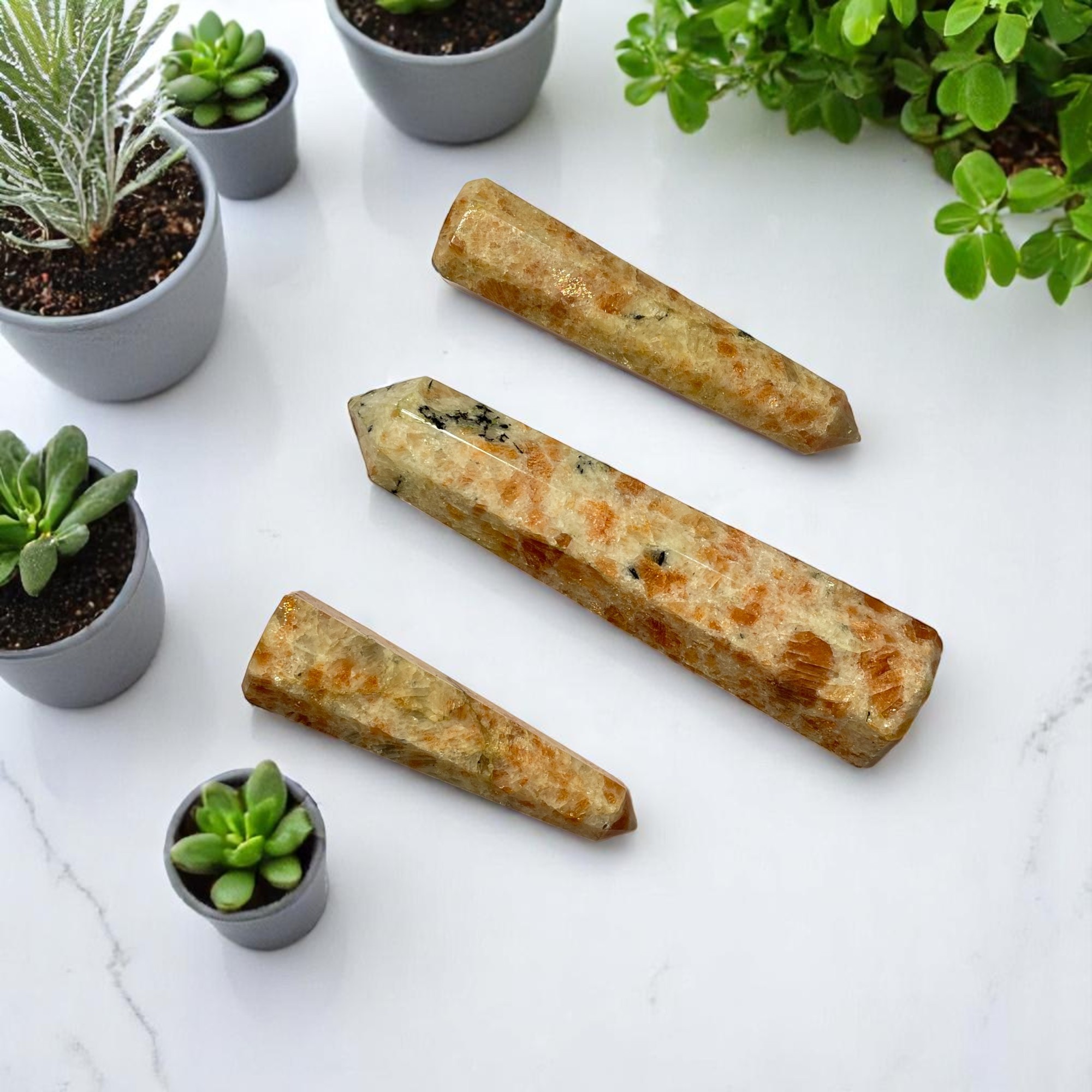 Sun Stone Wands for Crystal Healing, Crystal Therapy, Meditation, Chakra Balancing Unisex Men Women Brand : Rocksmins