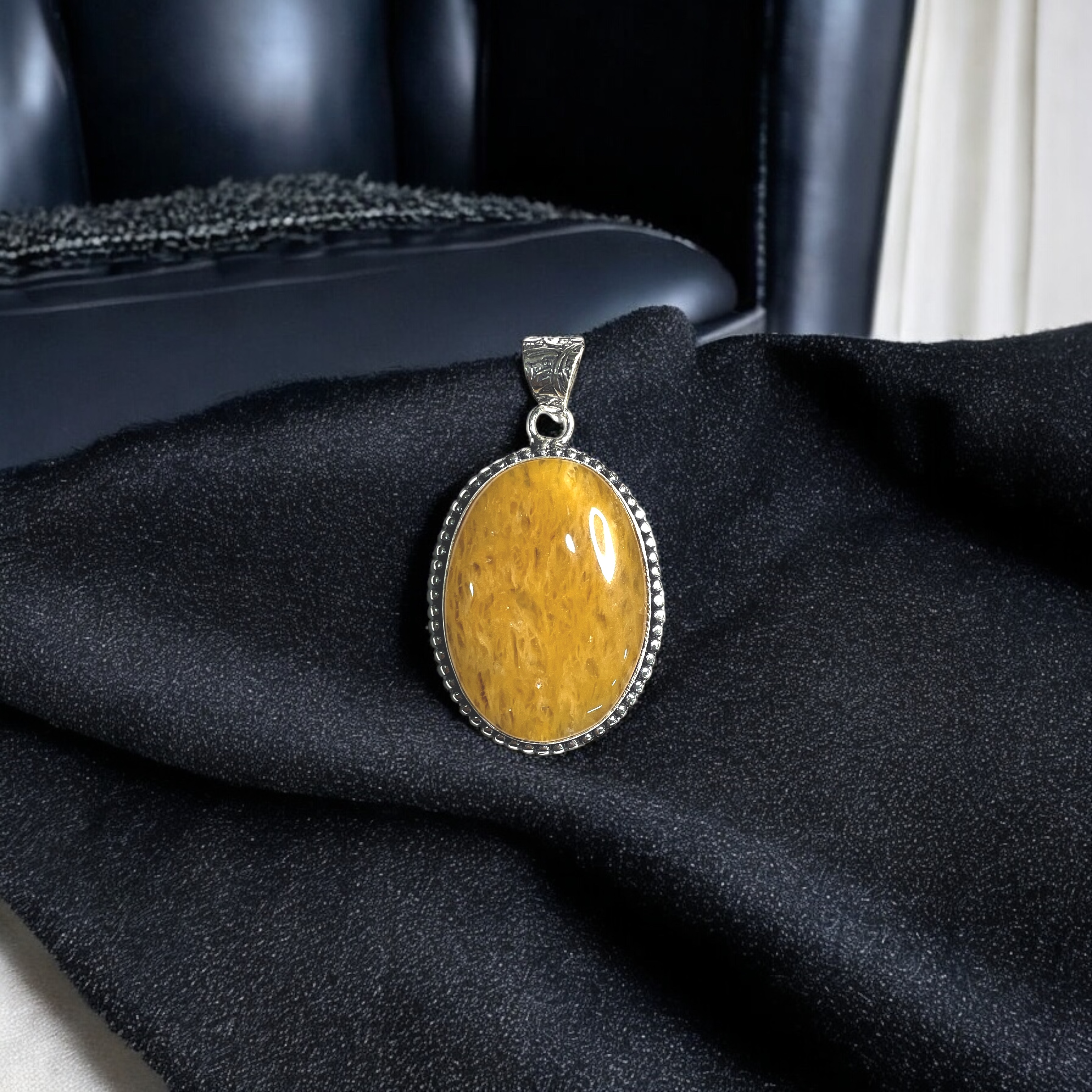 aventurine-yellow-crystal-pendant-discover-the-power-of-natural-crystals-with-rocksmins-elegantly-crafted-crystal-pendant-infused-with-authentic-energies-for-enhanced-well-being-and-spiritual-growth