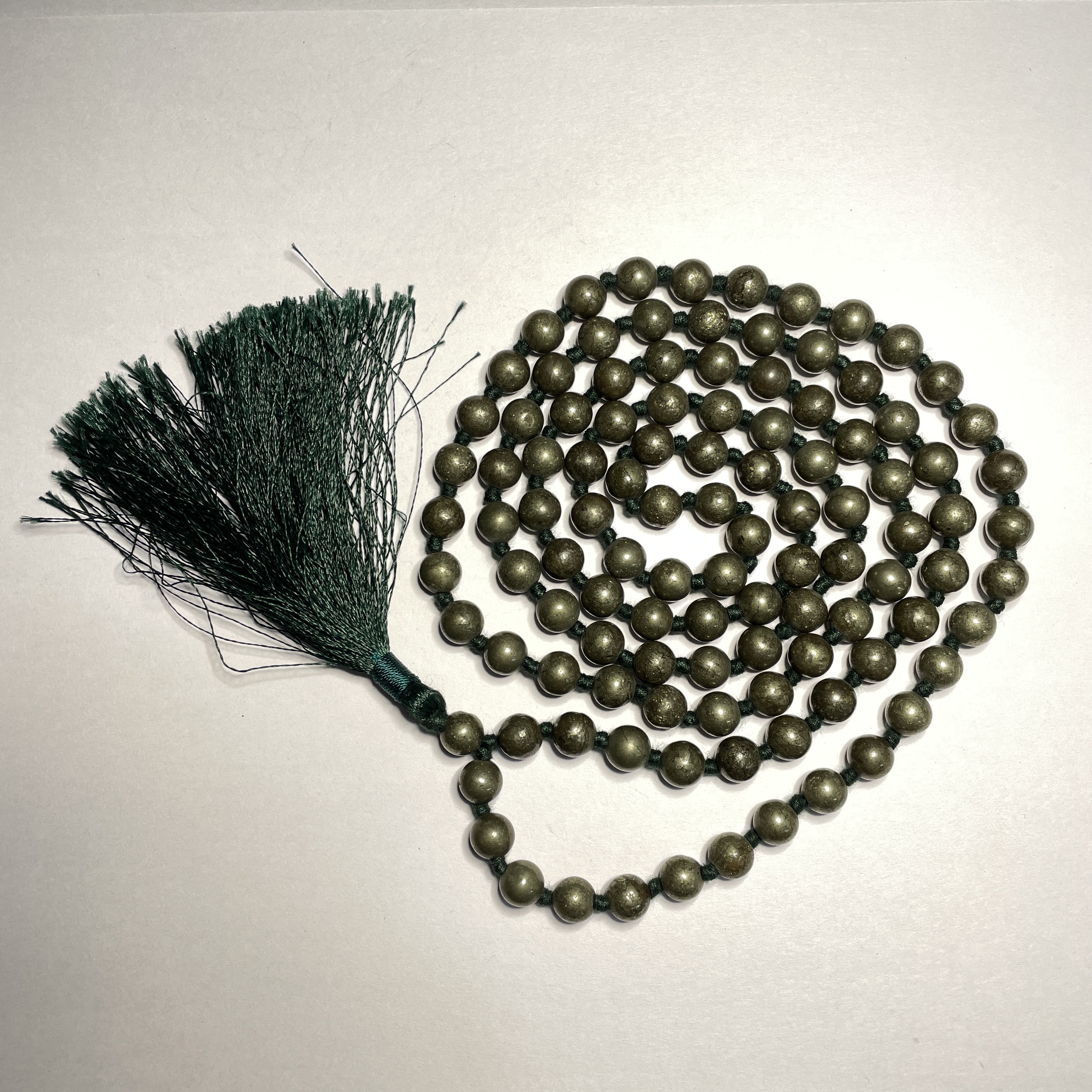 pyrite-crystal-jaap-mala---1081-beads-8-mm-beads-for-pooja-astrology-for-wearing-in-neckholding-for-men-women-boys-girls