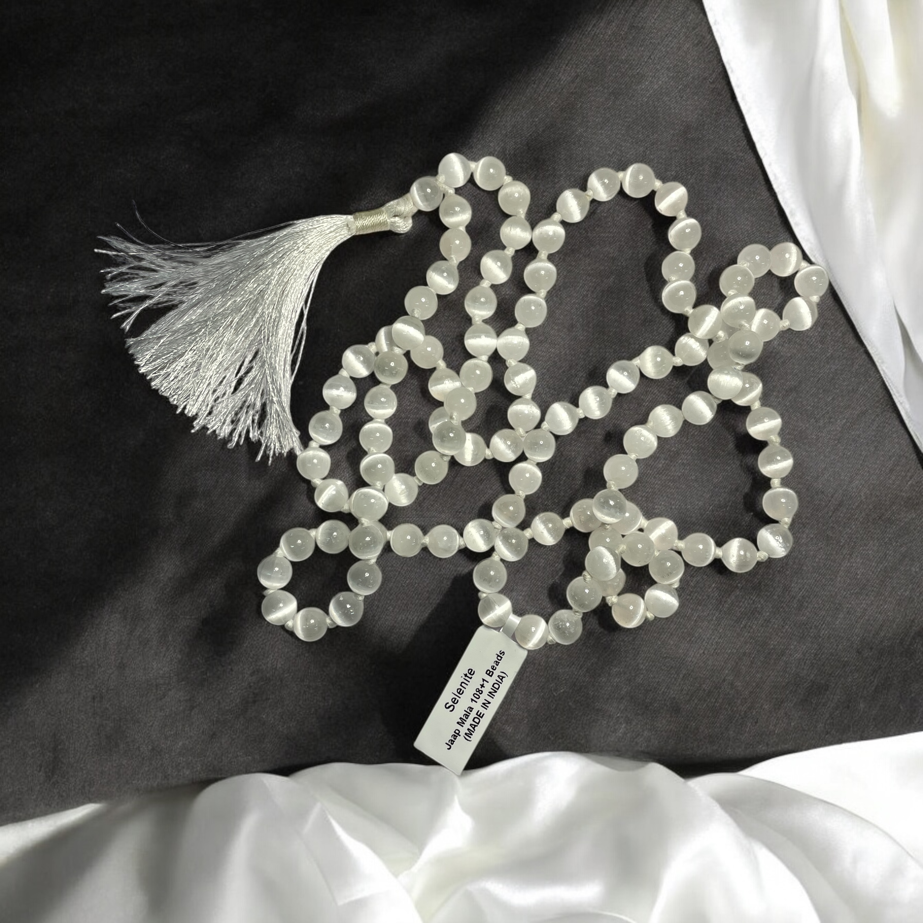 selenite-jaap-mala---1081-beads-8-mm-beads-for-pooja-astrology-for-wearing-in-neckholding-for-men-women-boys-girls