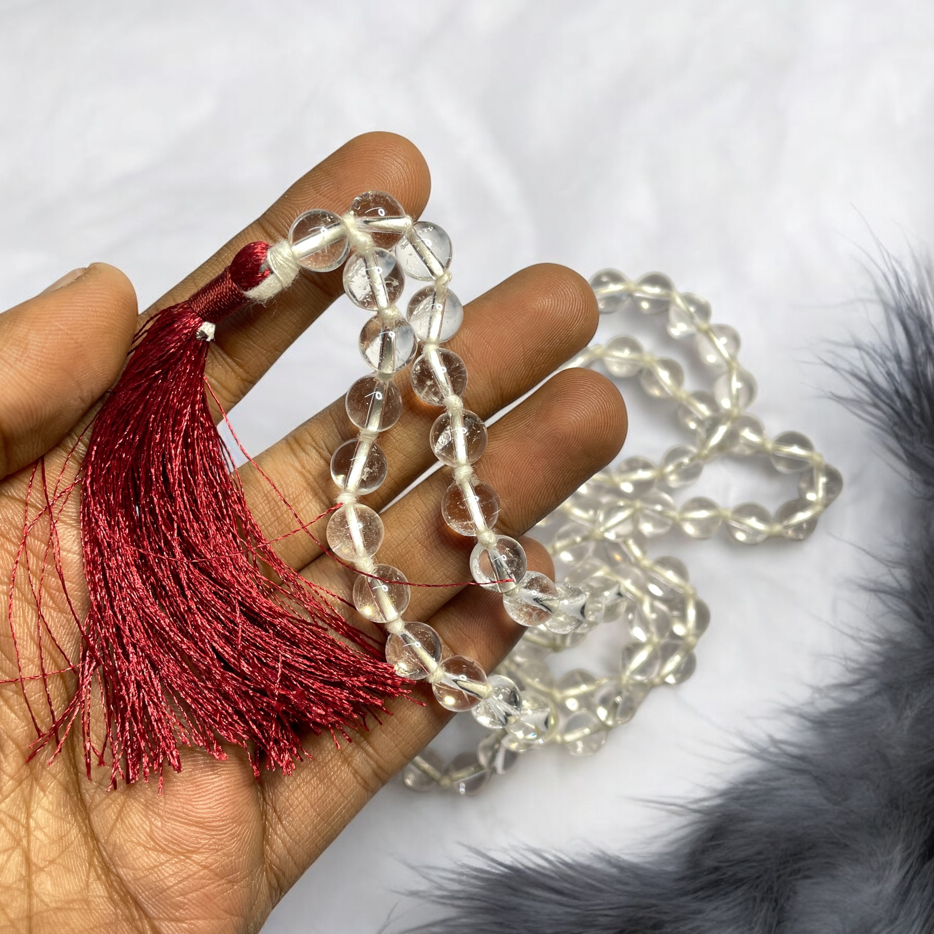 quartz-clear-jaap-mala---1081-beads-8-mm-beads-for-pooja-astrology-for-wearing-in-neckholding-for-men-women-boys-girls