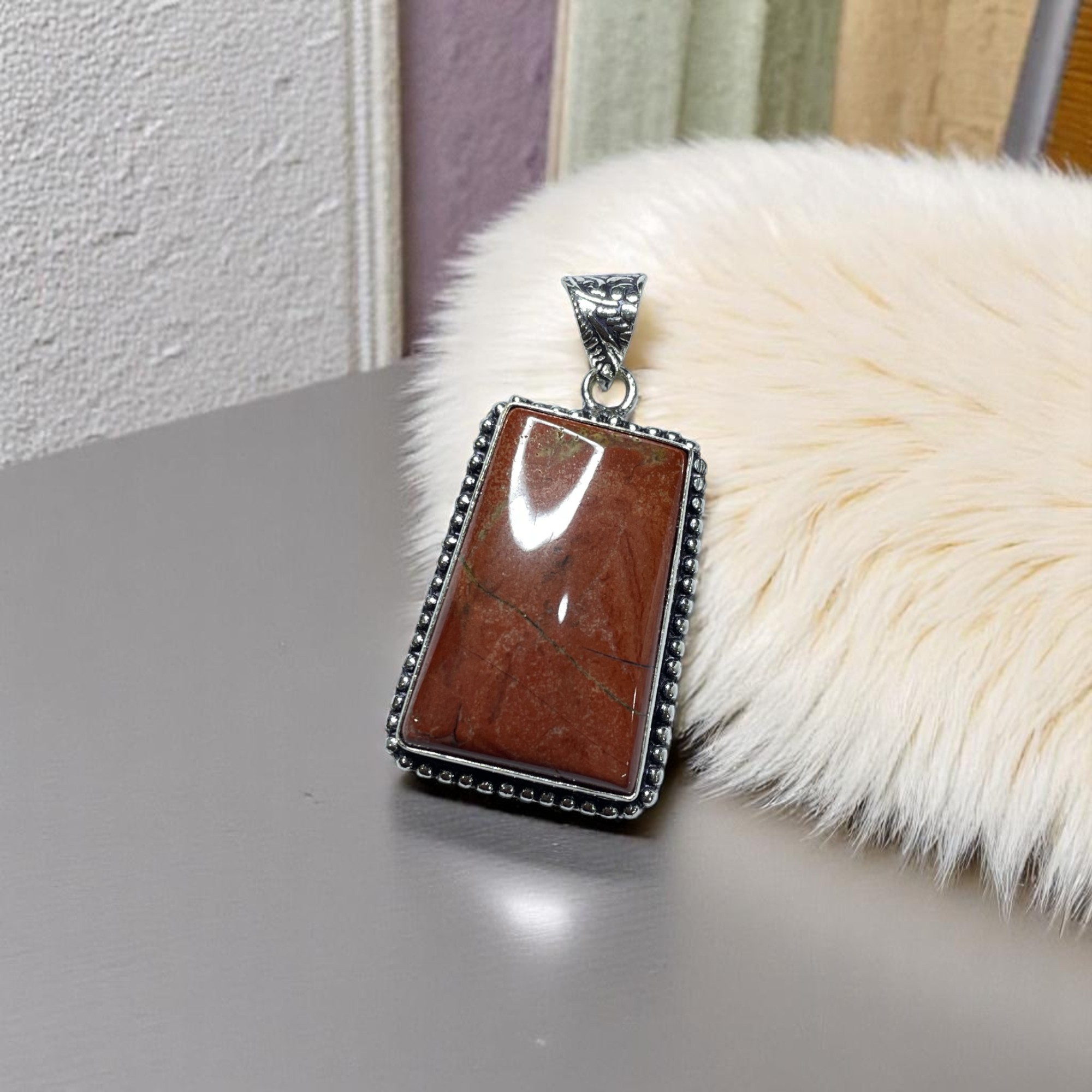 jasper-red-crystal-pendant-discover-the-power-of-natural-crystals-with-rocksmins-elegantly-crafted-crystal-pendant-infused-with-authentic-energies-for-enhanced-well-being-and-spiritual-growth