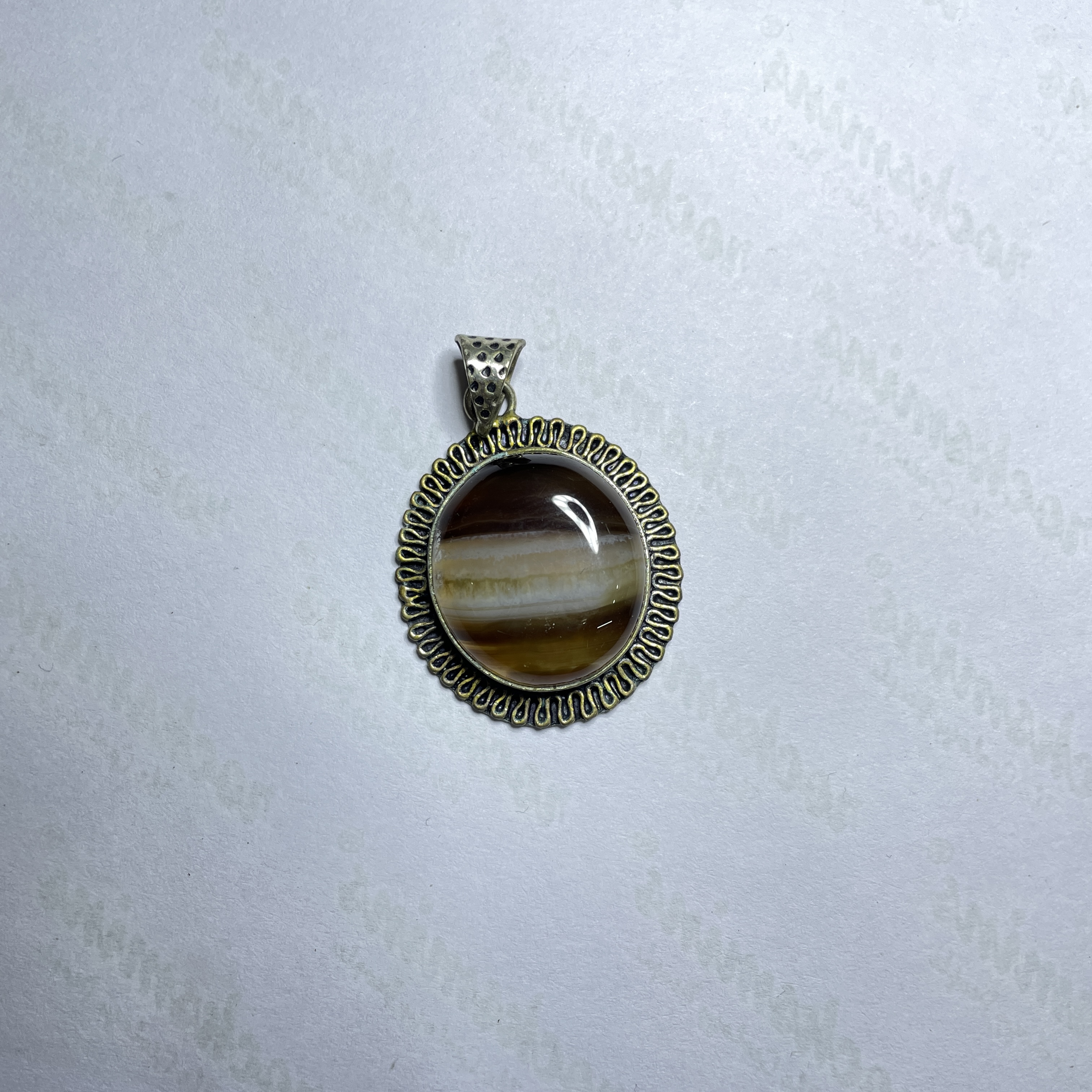 Sulemani Hakik Crystal Pendant Discover the Power of Natural Crystals with Rocksmins. Elegantly Crafted Crystal Pendant Infused with Authentic Energies for Enhanced Well-Being and Spiritual Growth